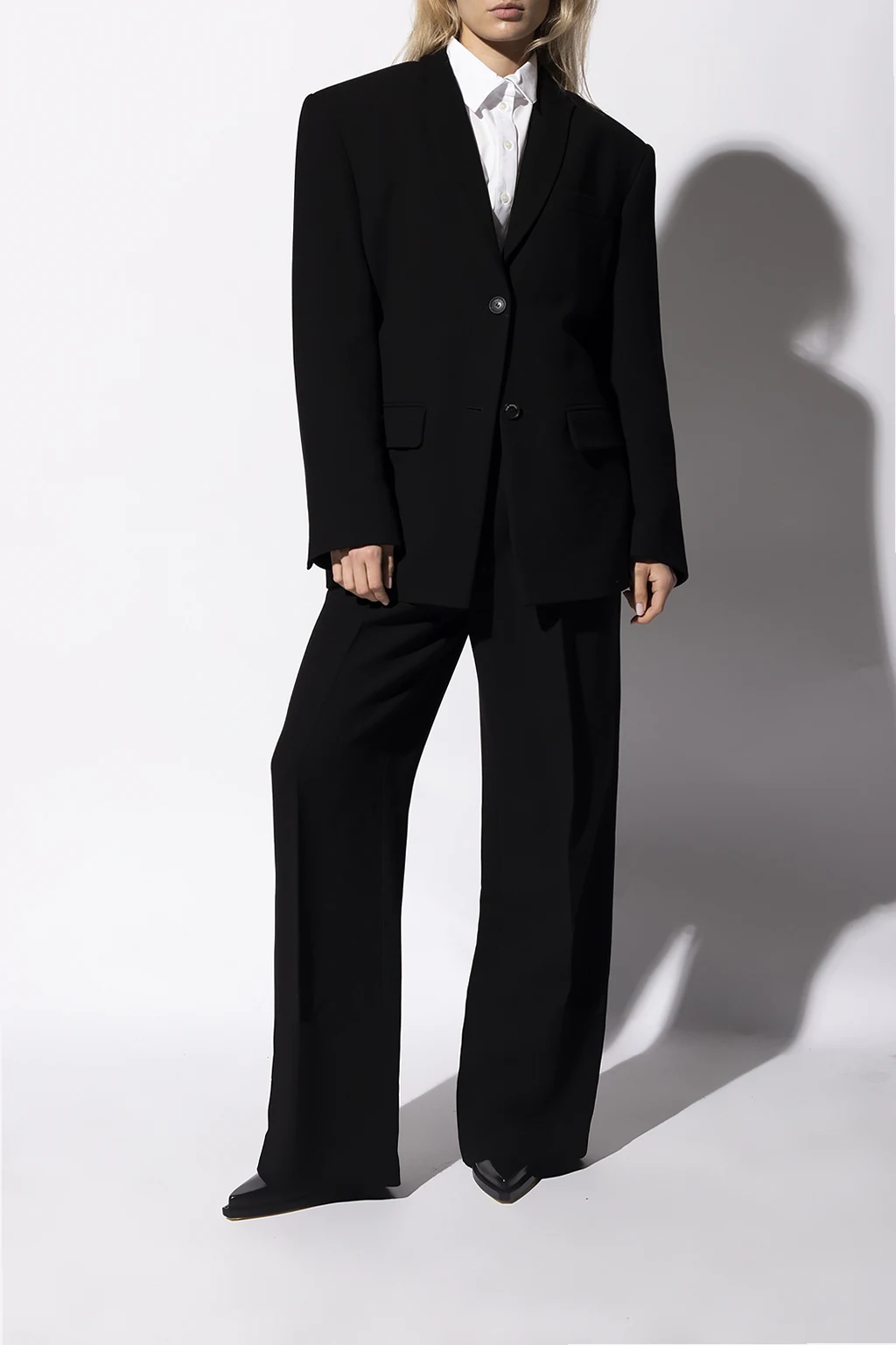 ‘Jafr’ pleat-front trousers