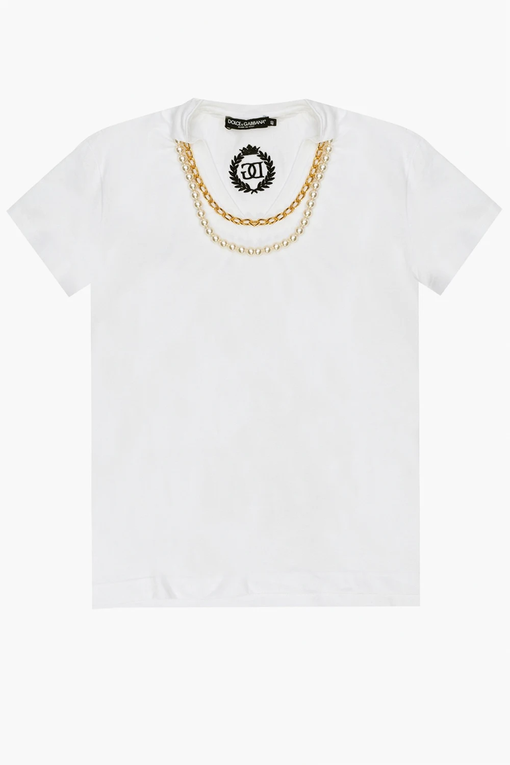 T-shirt with necklace