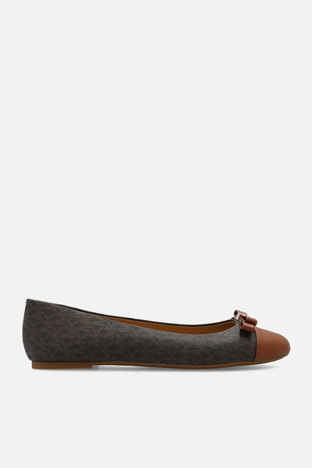 Ballet flats with monogram