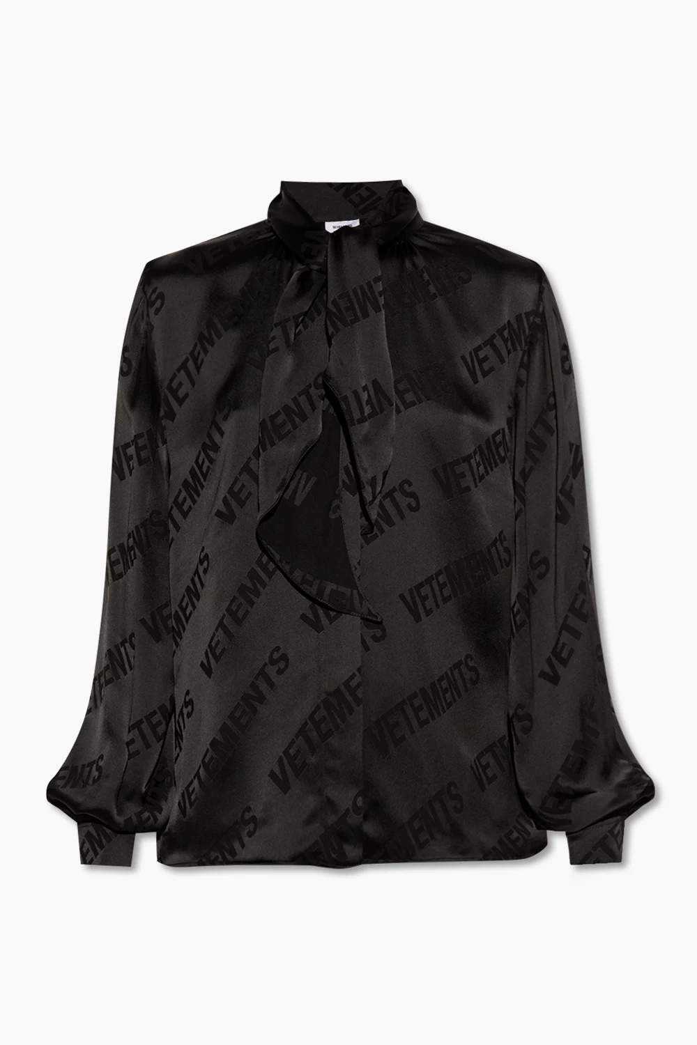 Shirt with logo