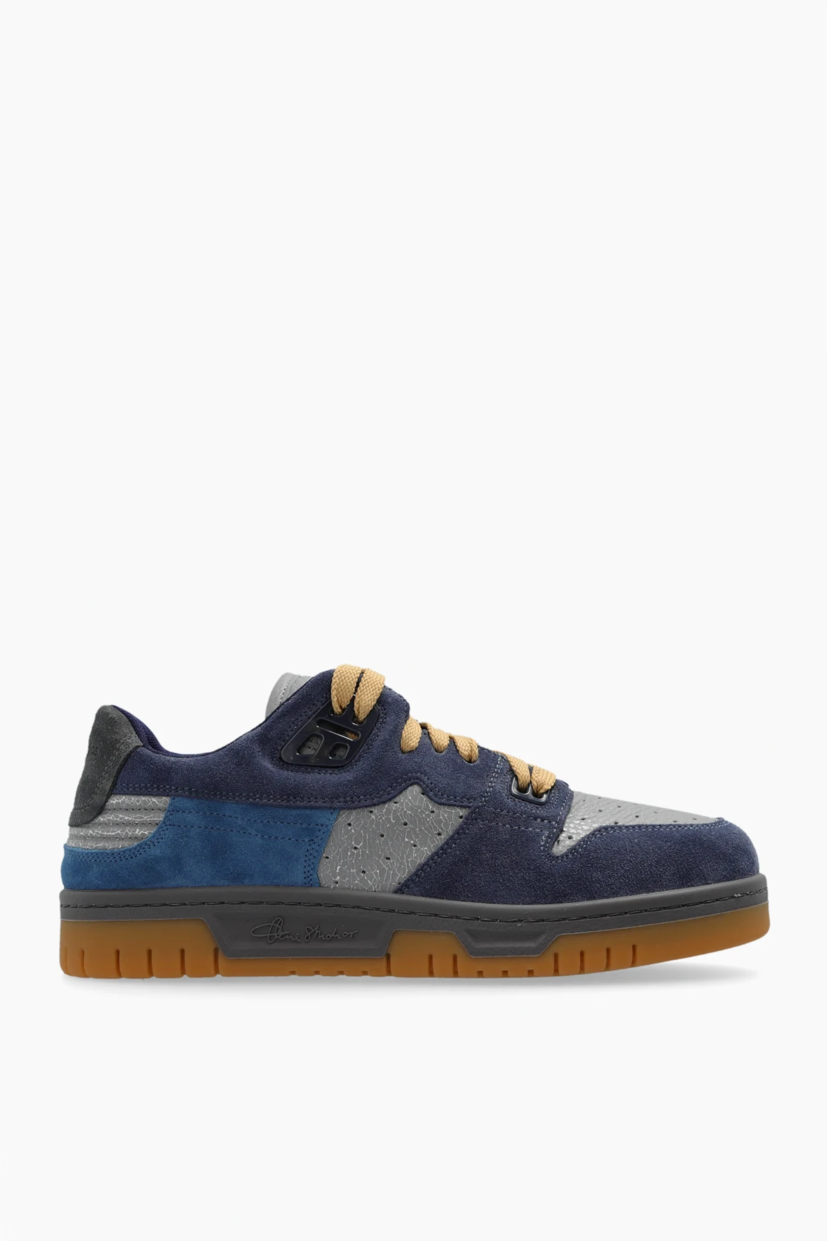 Leather sneakers