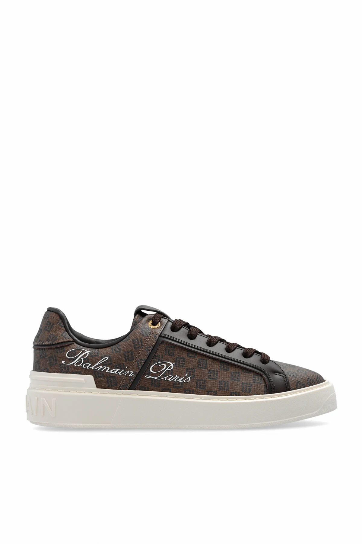 Buty sportowe z monogramem