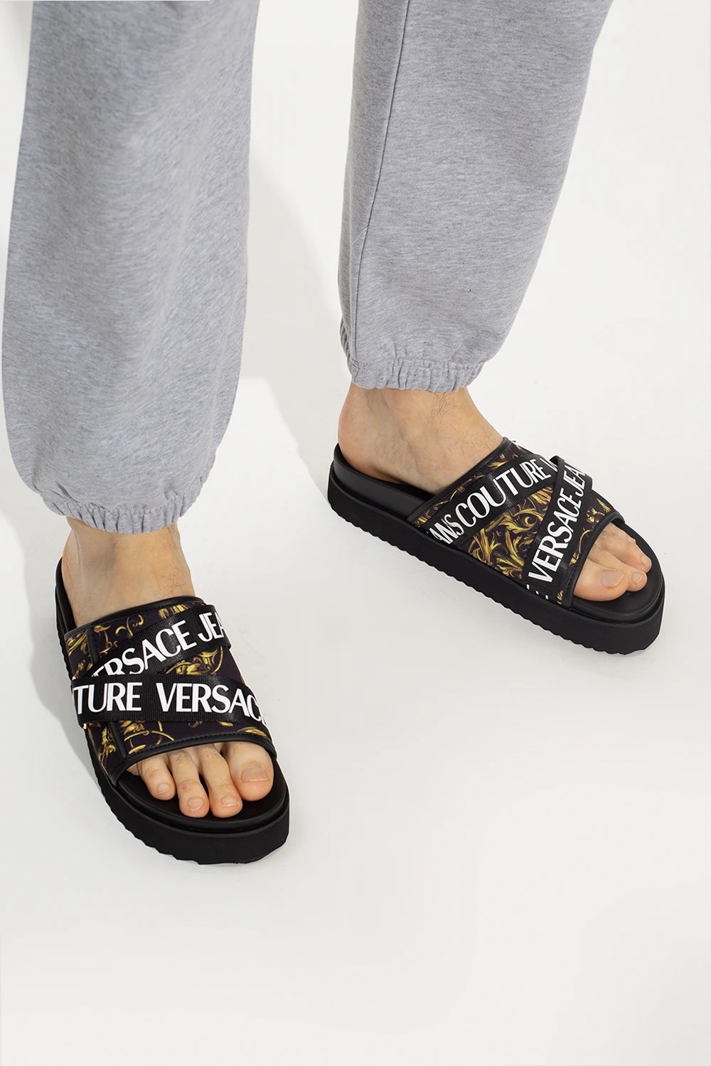 ‘Arizona’ slides