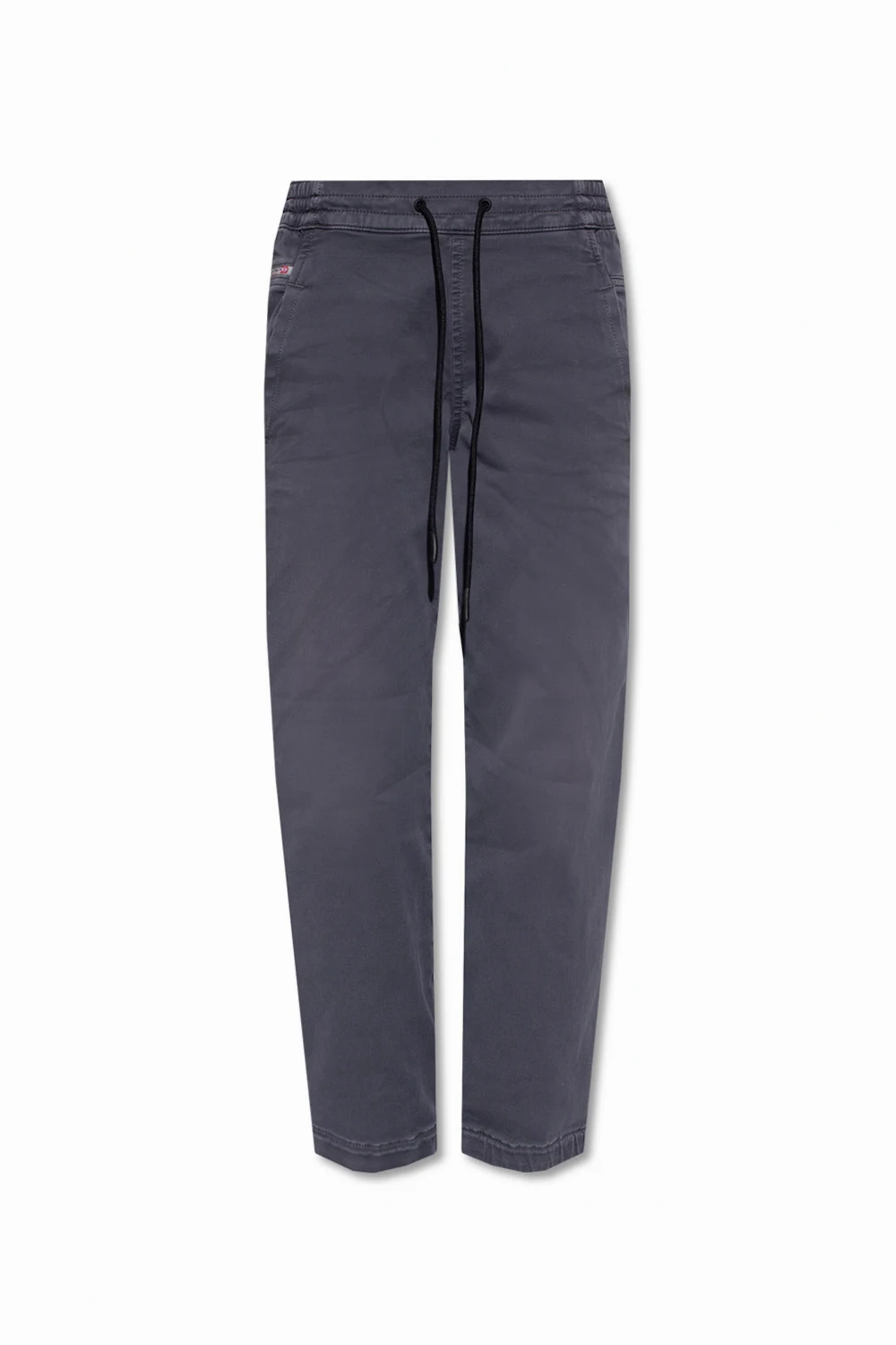 Loose-fitting trousers