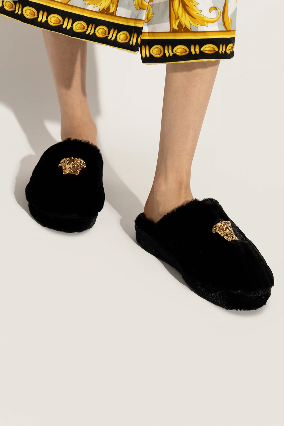 Medusa head slippers