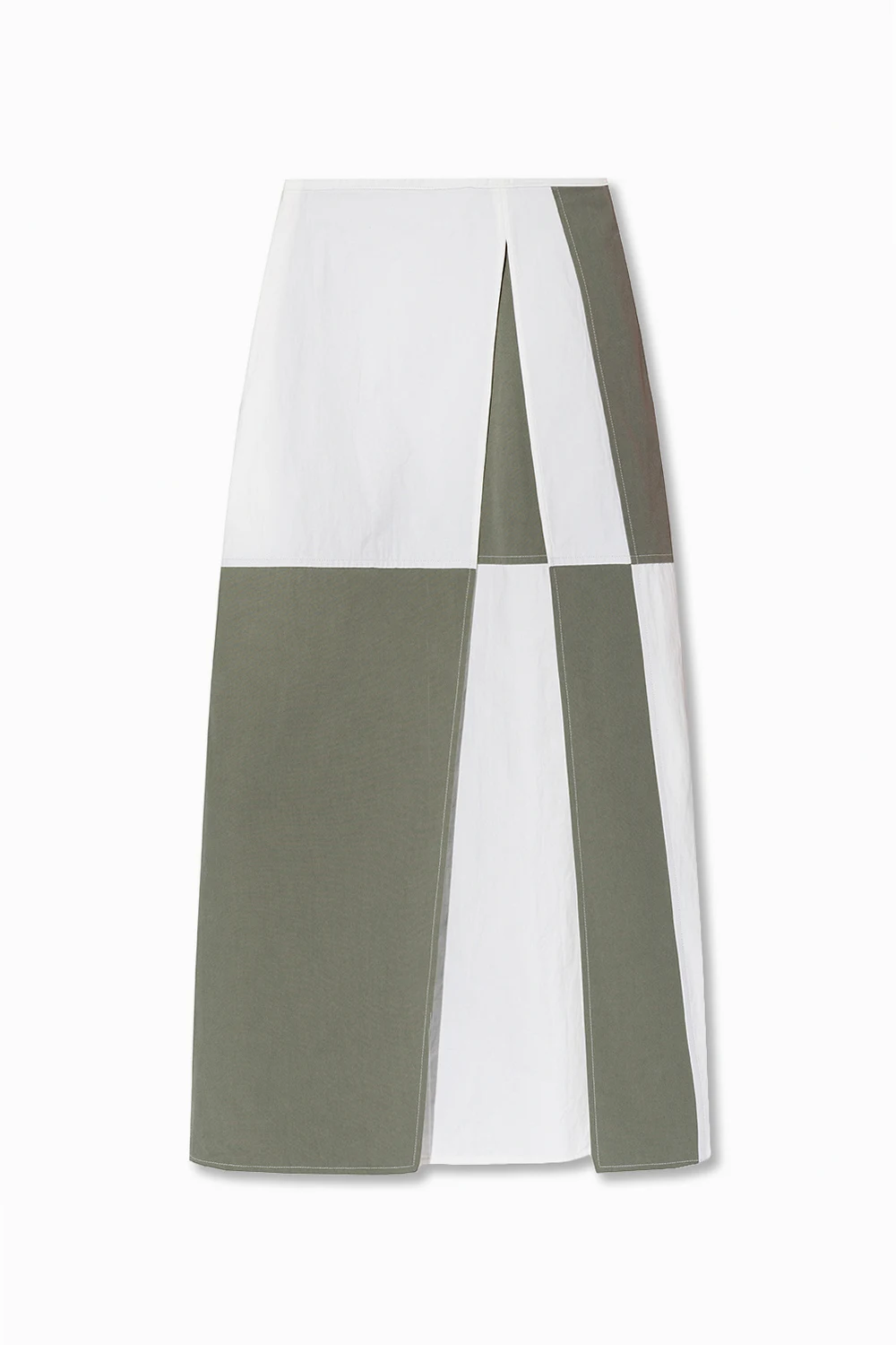 Skirt with slit