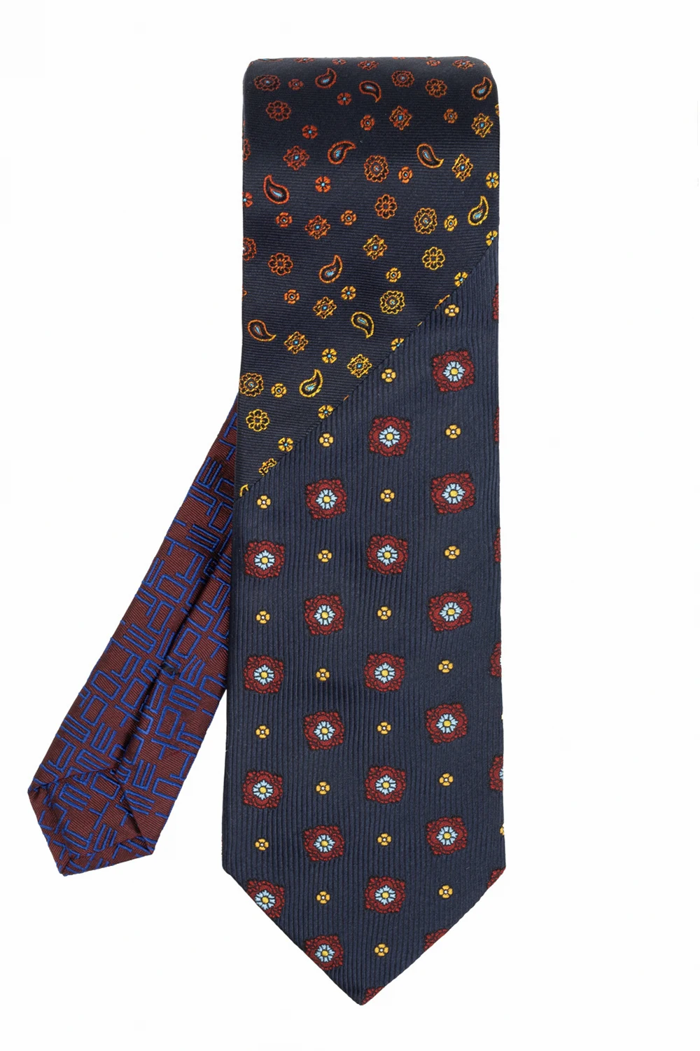 Krawat z orientalnym wzorem
