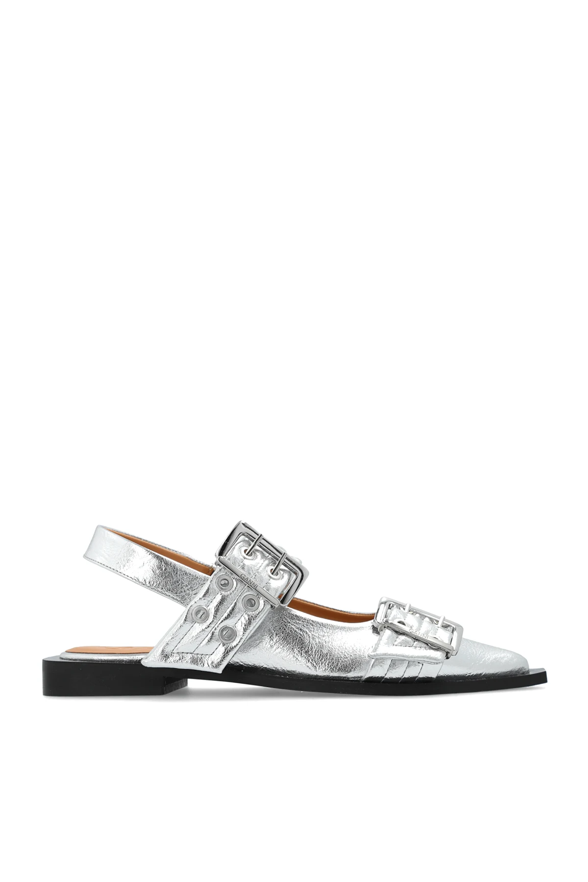 Buty z klamrami