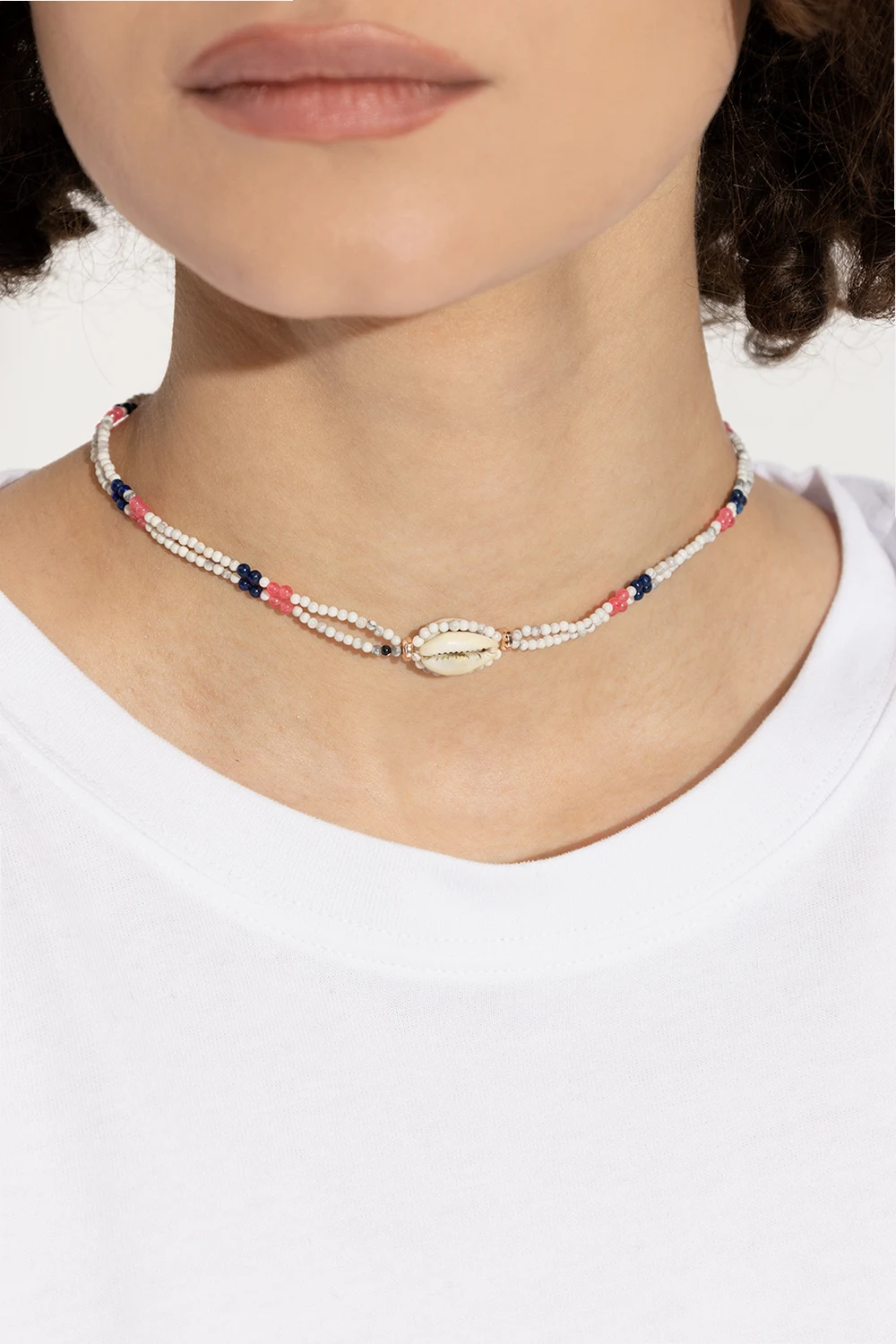 Choker z muszlą