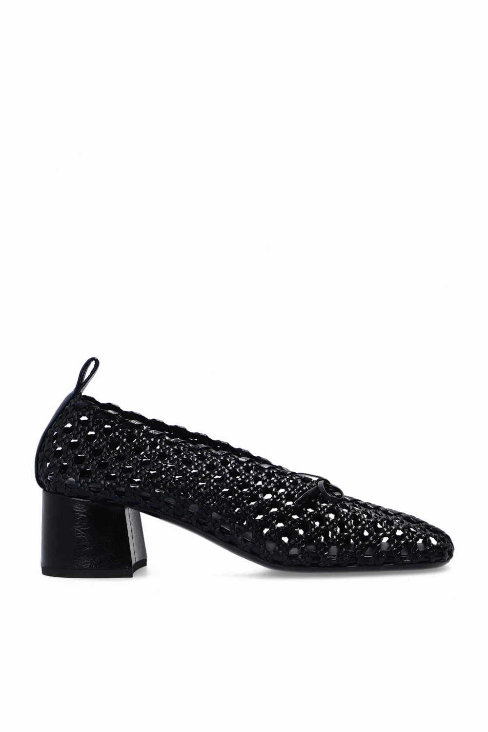 Heeled pumps