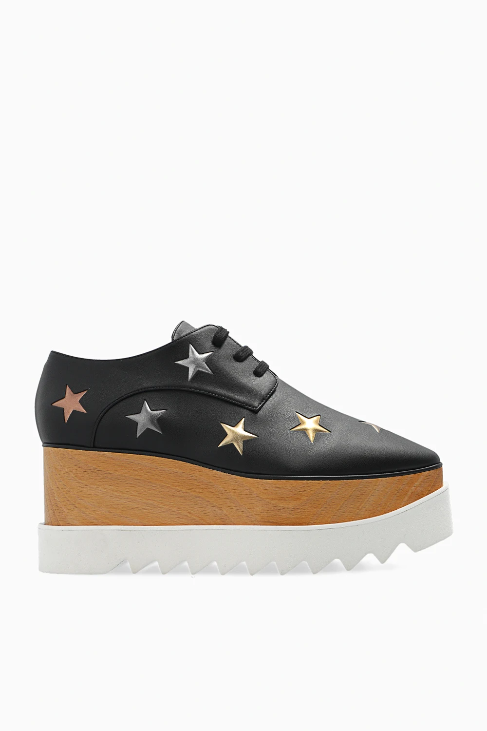 Buty na drewnianej platformie