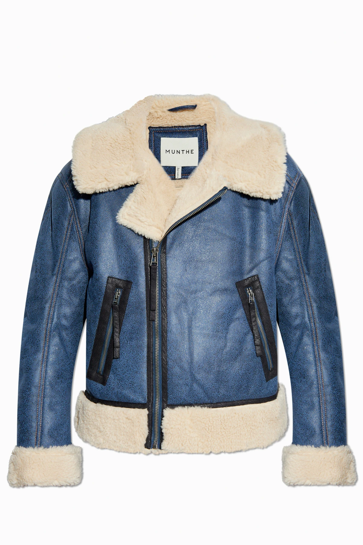 Jacket with collar