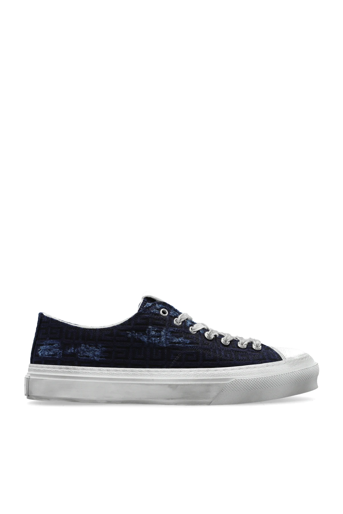 Buty sportowe z monogramem