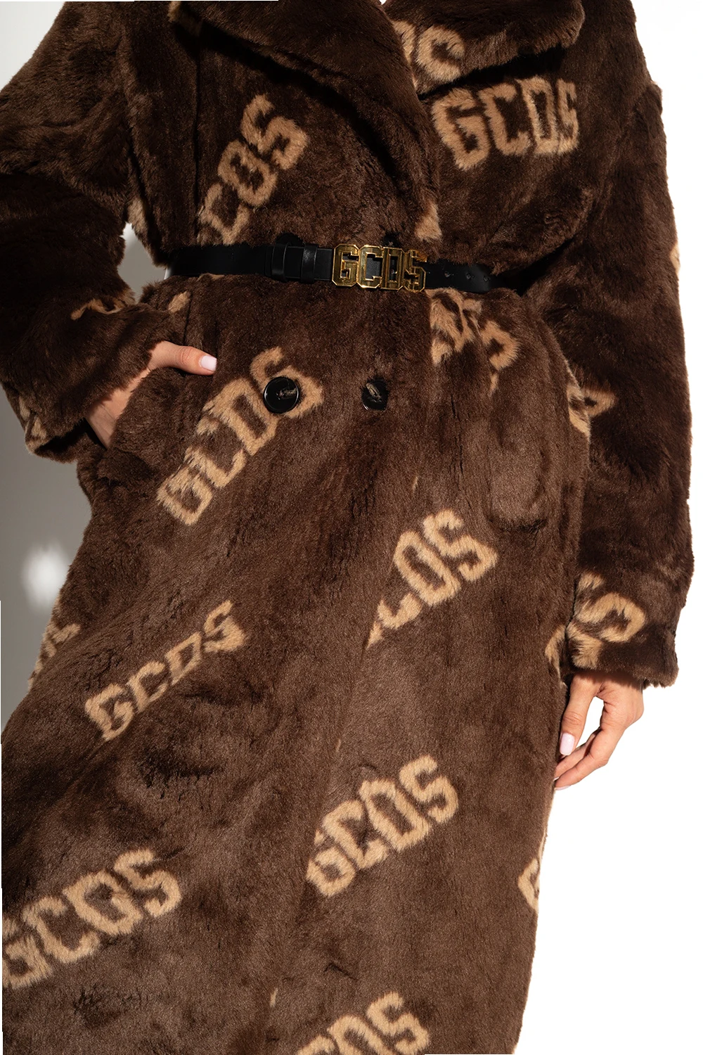 Skórzany pasek z logo