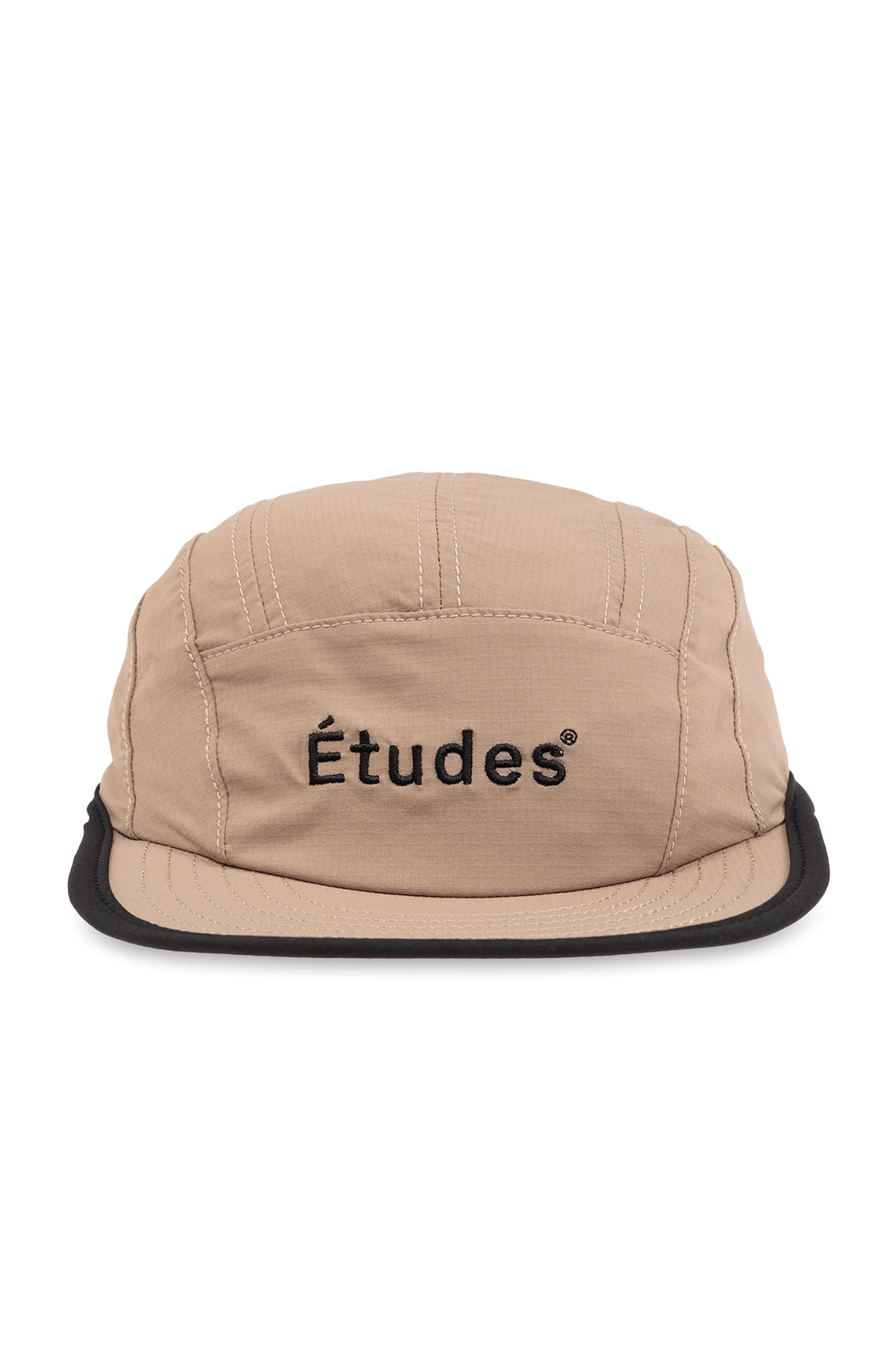 Baseball cap with logo