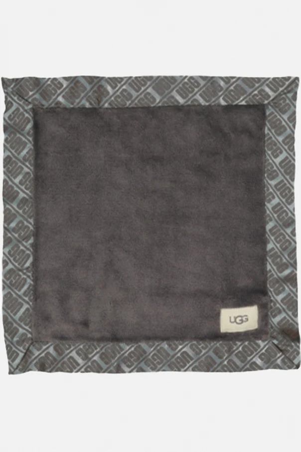 ‘Fluff Yeah’ shoes and blanket set