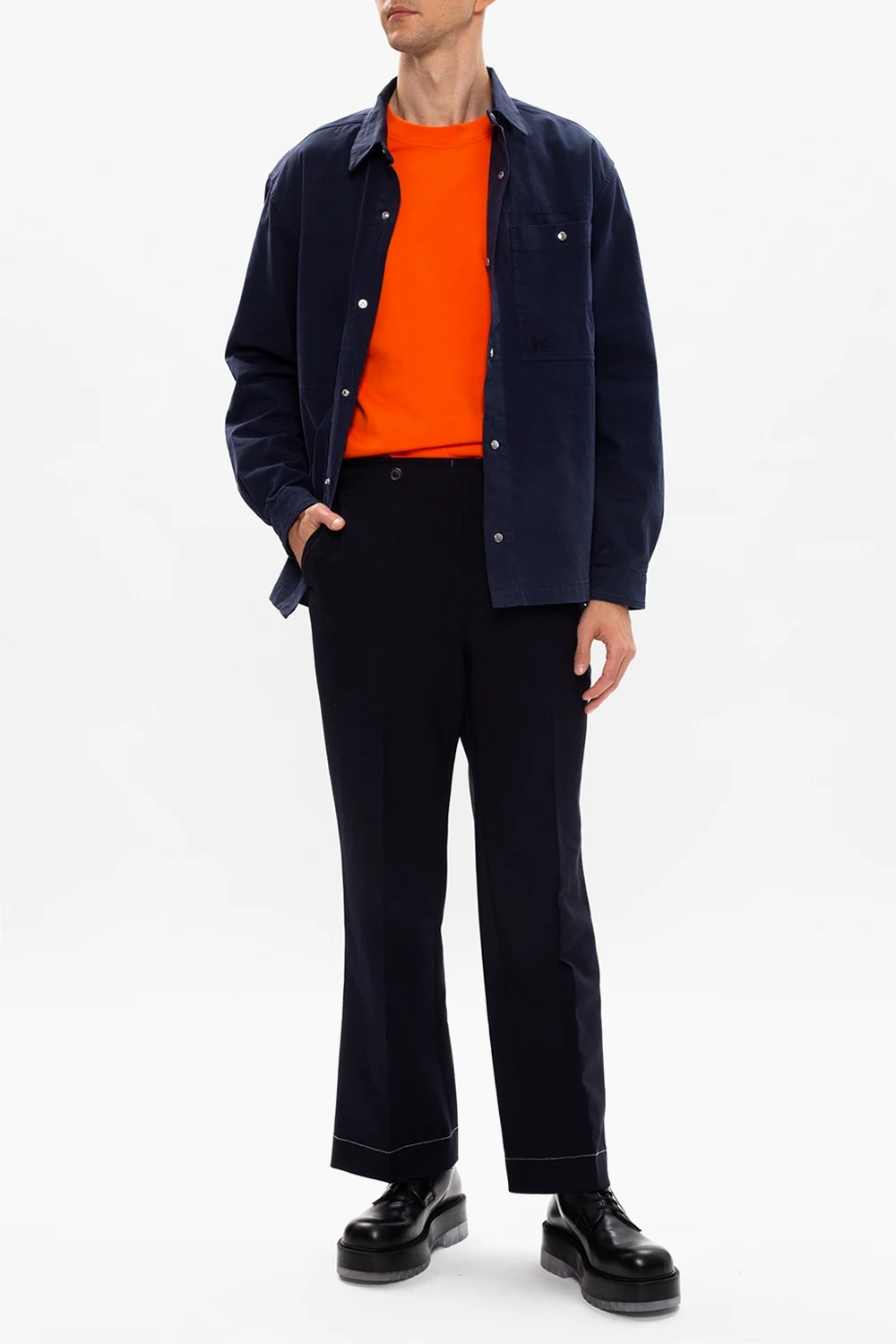 Trousers with buttons