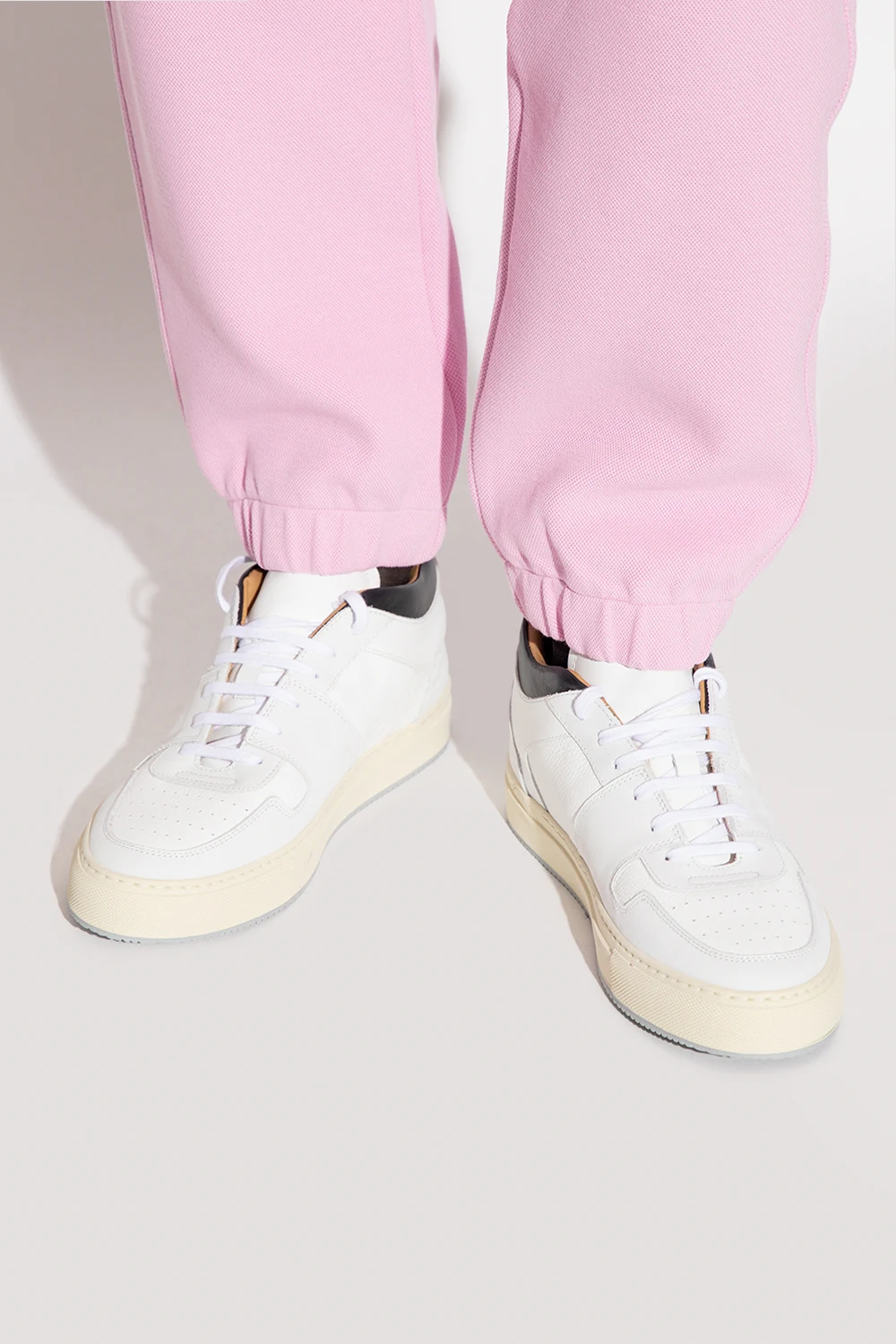 ‘Decades Mid’ sneakers