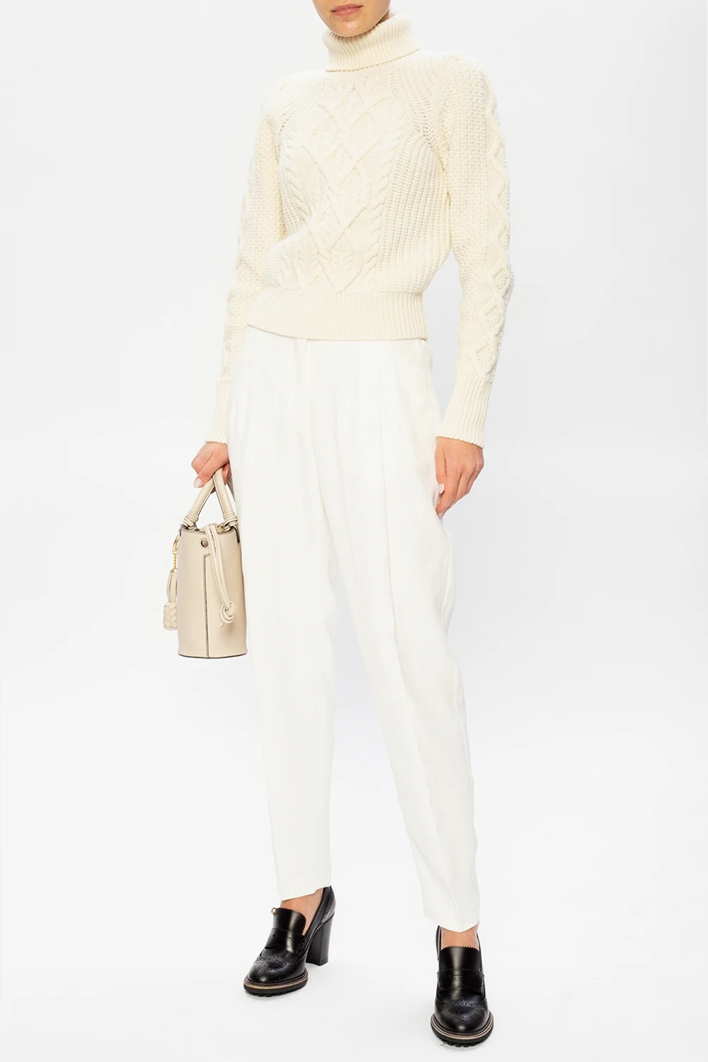 Spodnie z marszczeniami