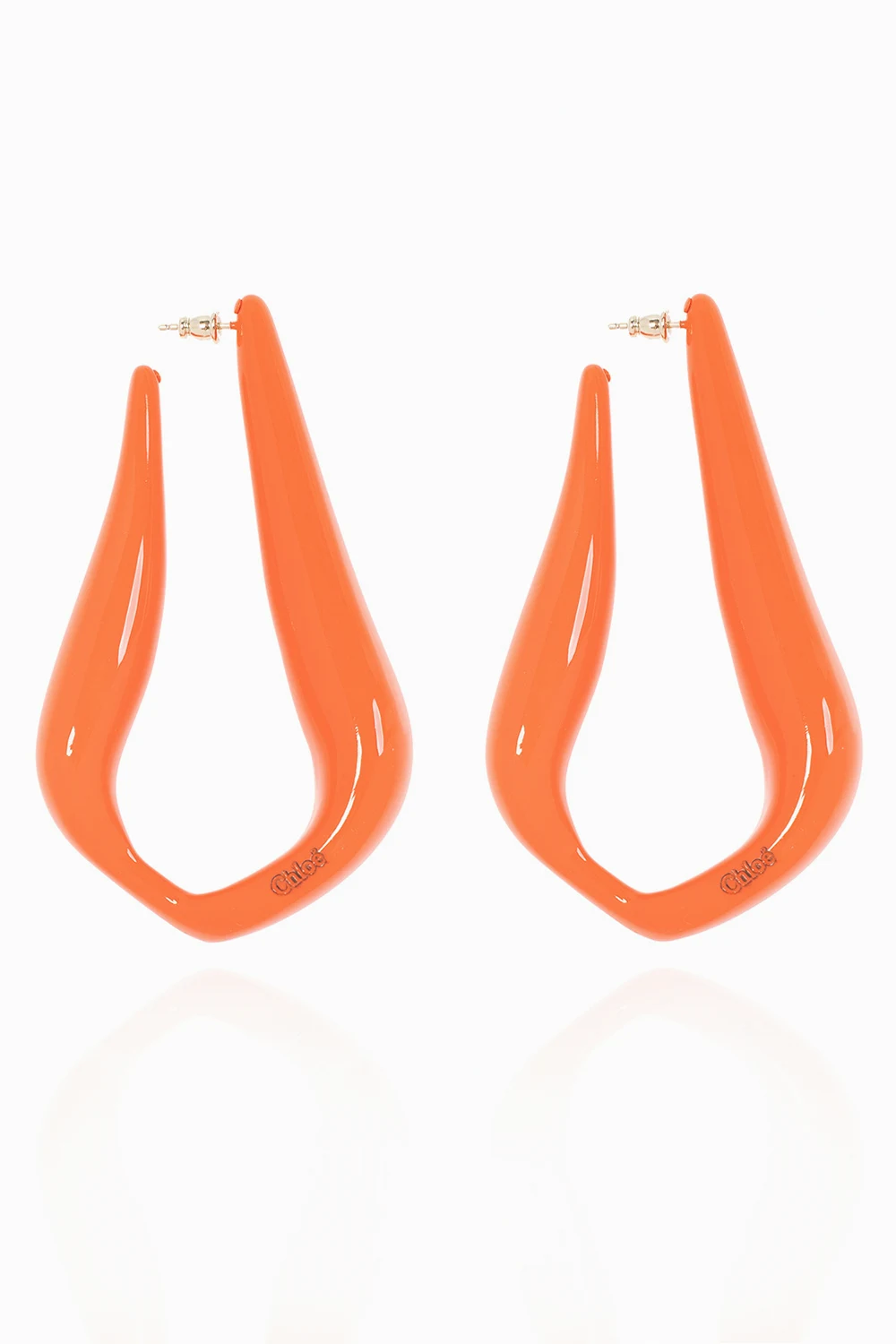 ‘Kiss’ earrings