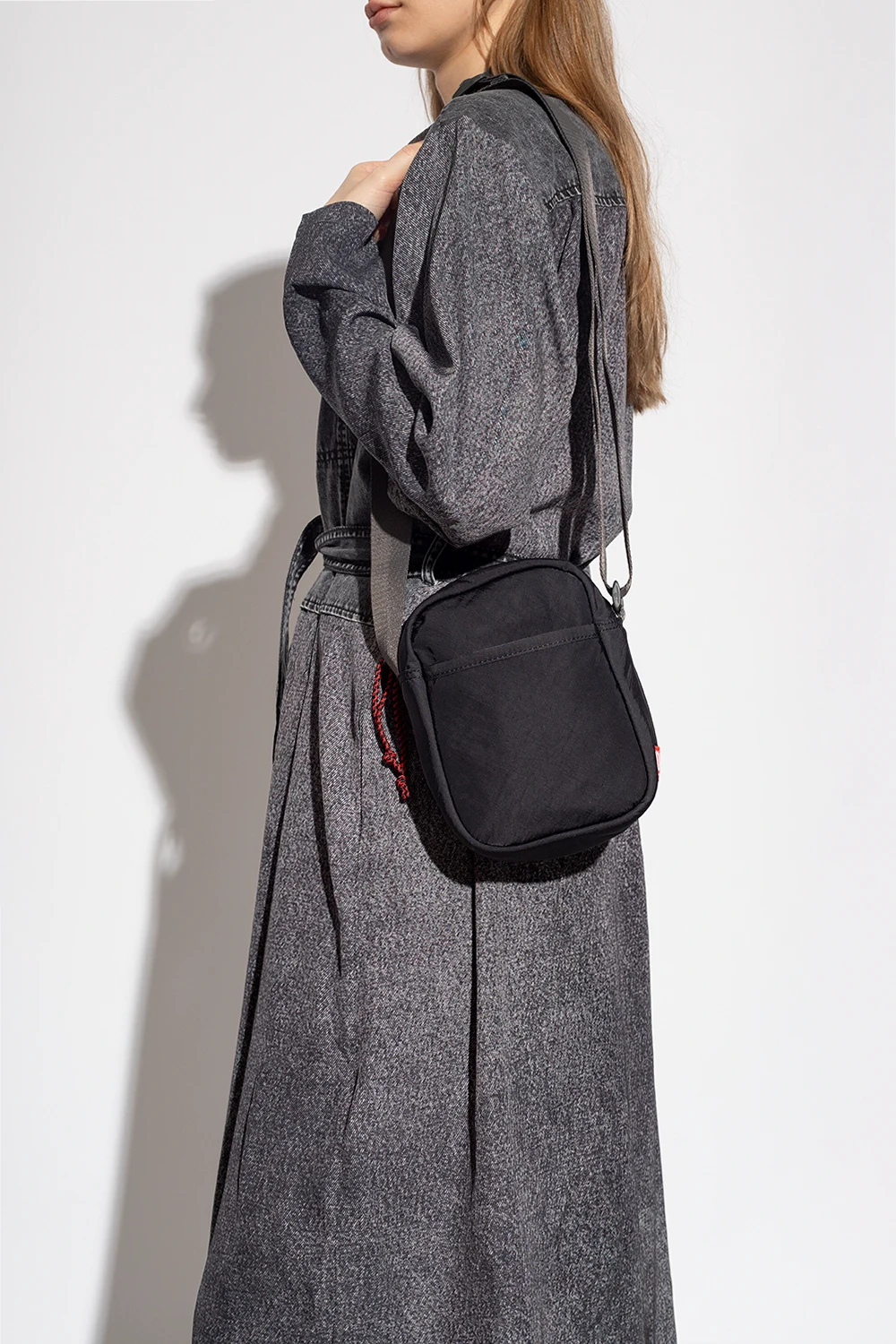 ‘RAVE’ shoulder bag