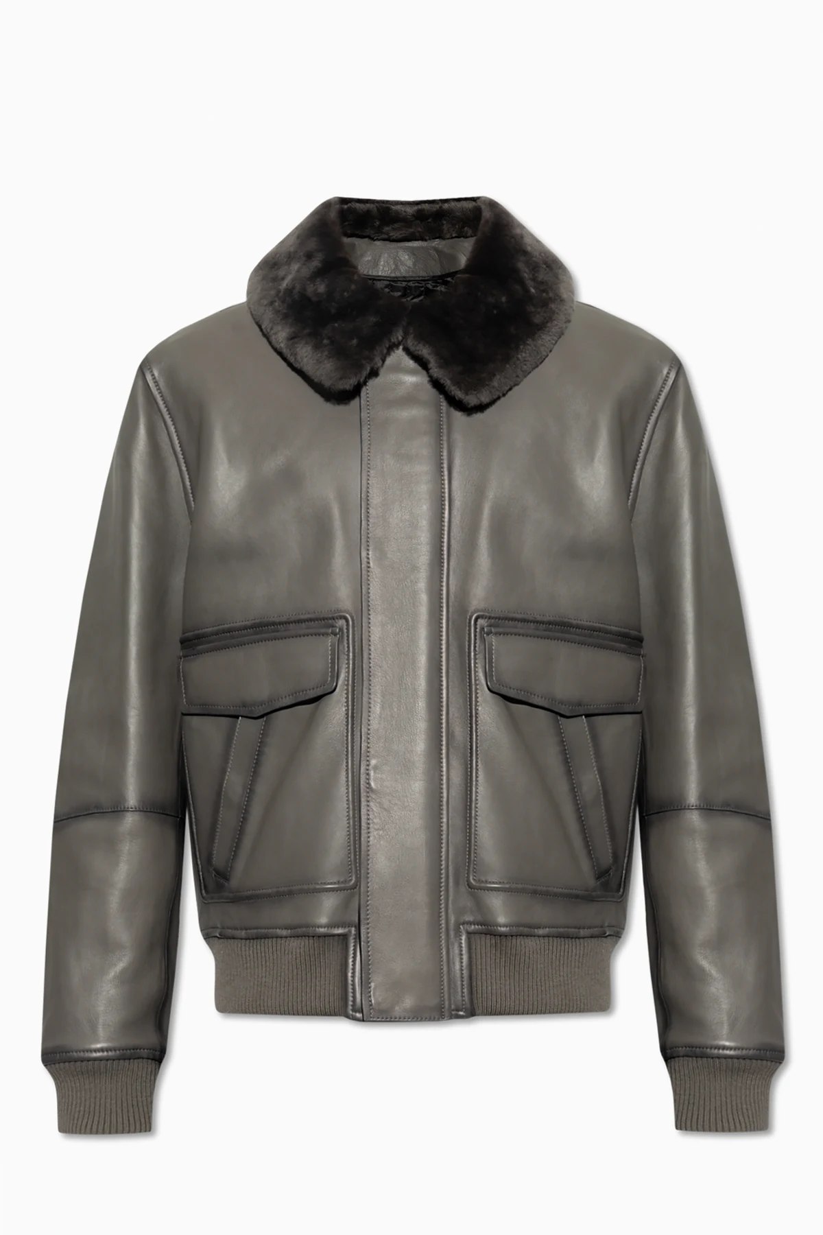 Leather jacket with detachable fur collar