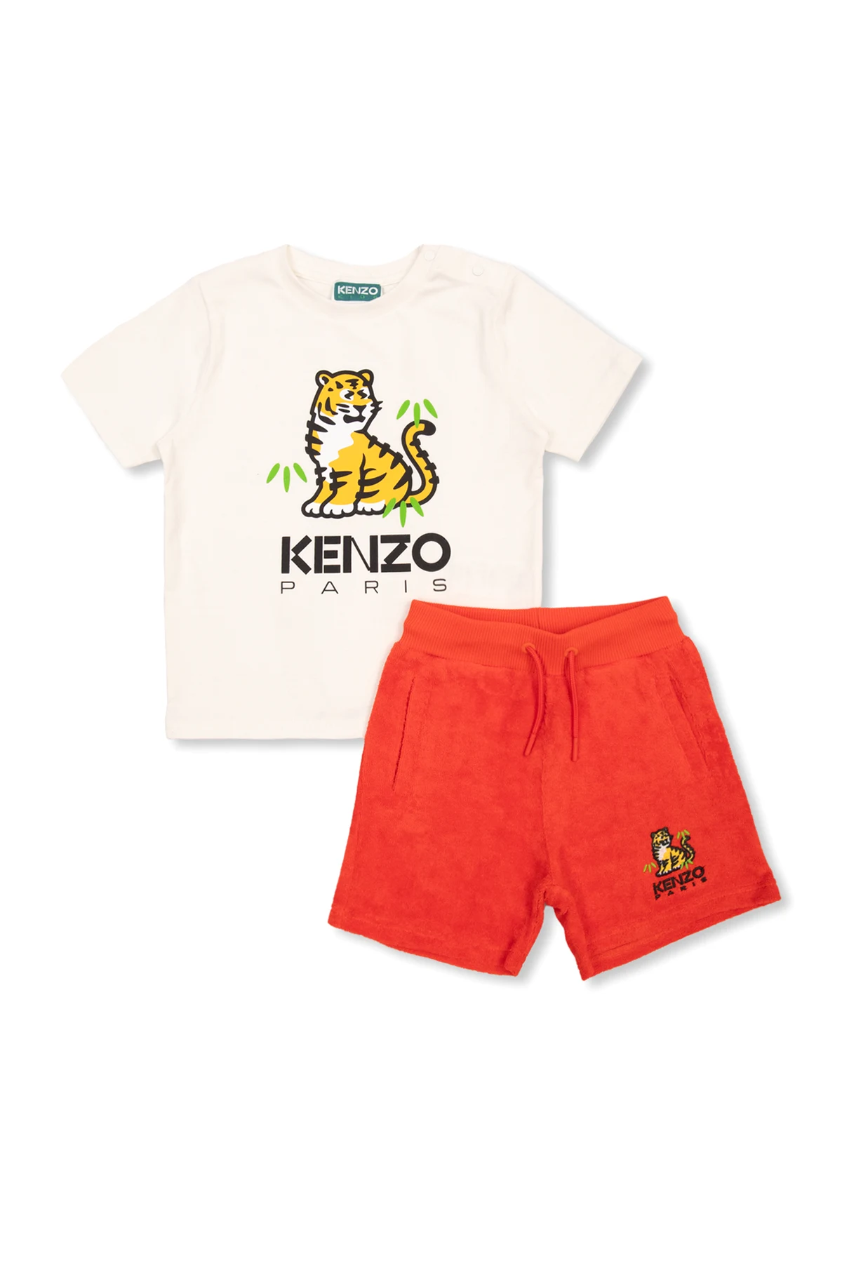 Set: T-shirt and Shorts