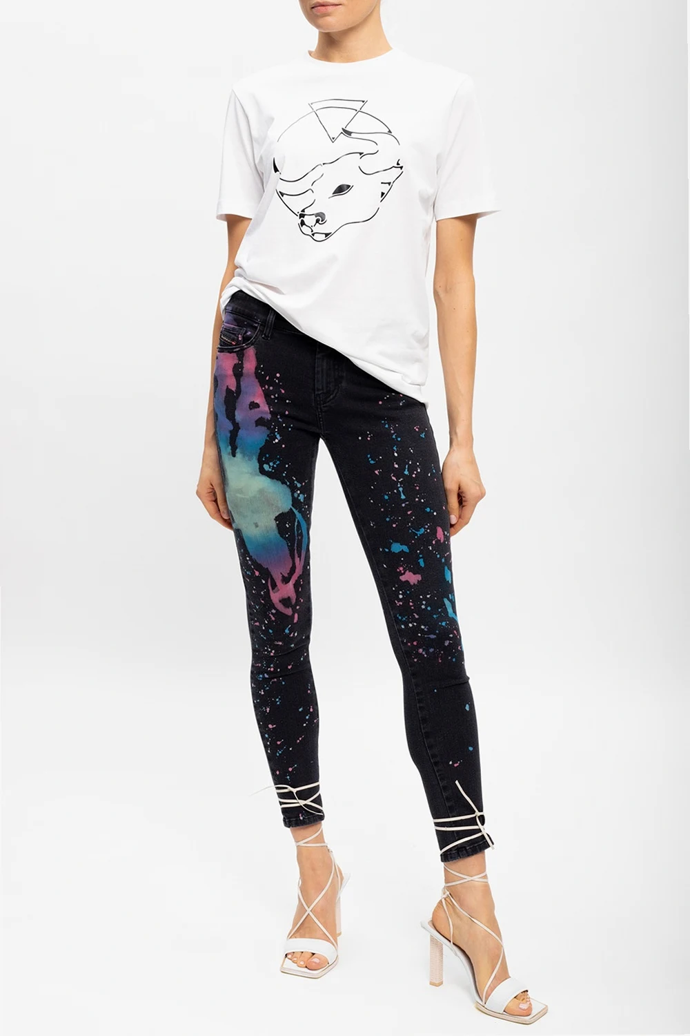 T-shirt with logo