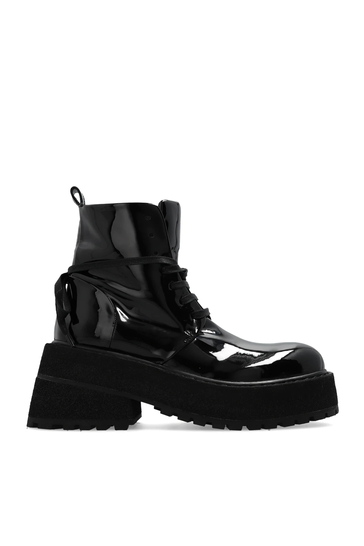 ‘Carretta’ platform shoes