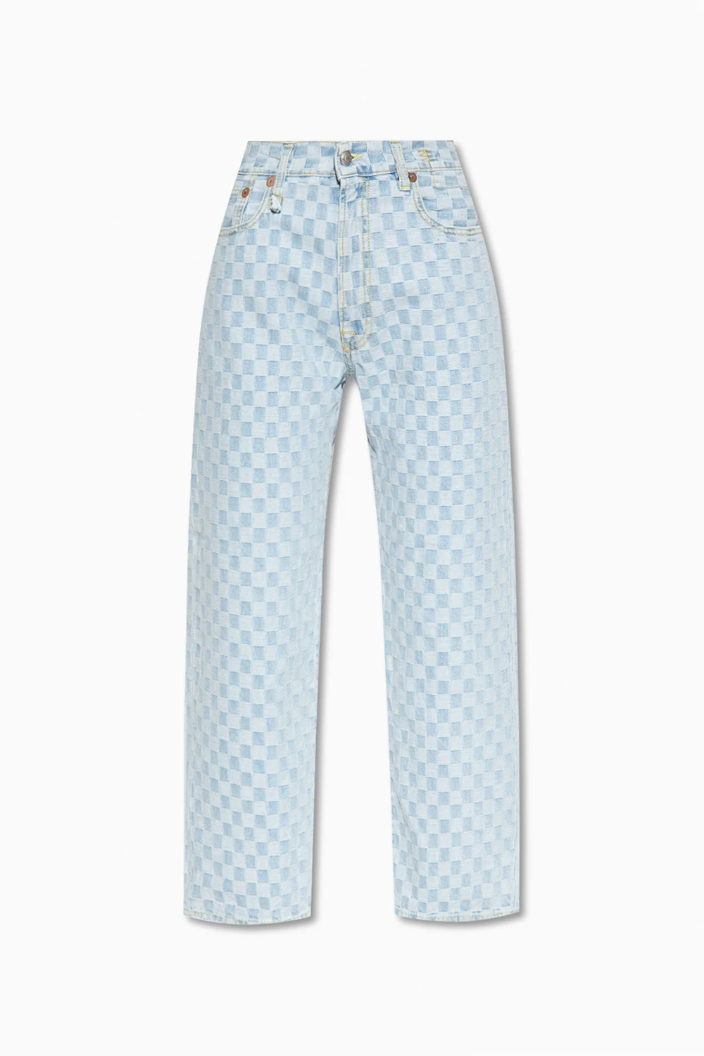 Jeansy typu ‘boyfriend’