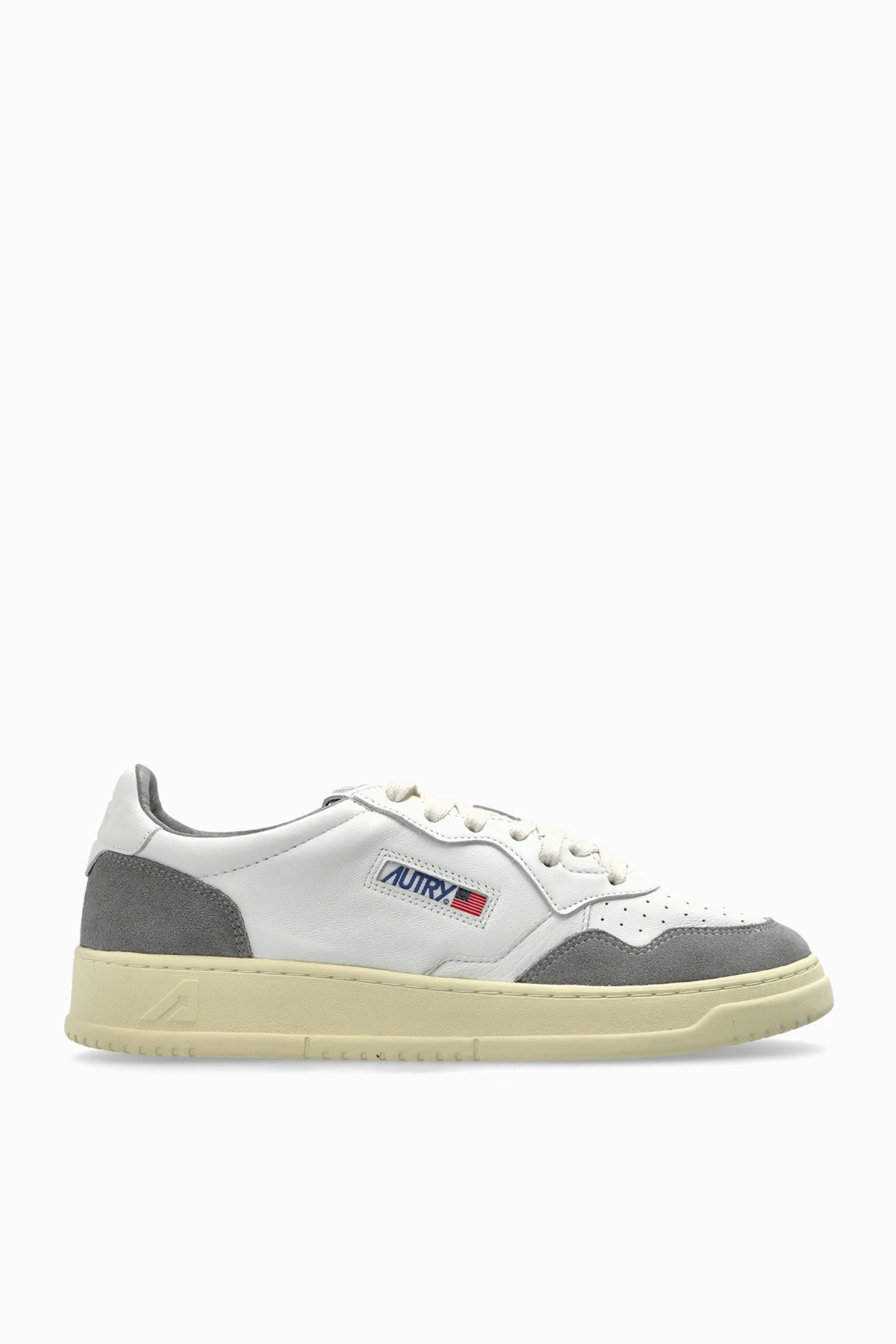 WHITE Sneakers ‘Medalist Low’