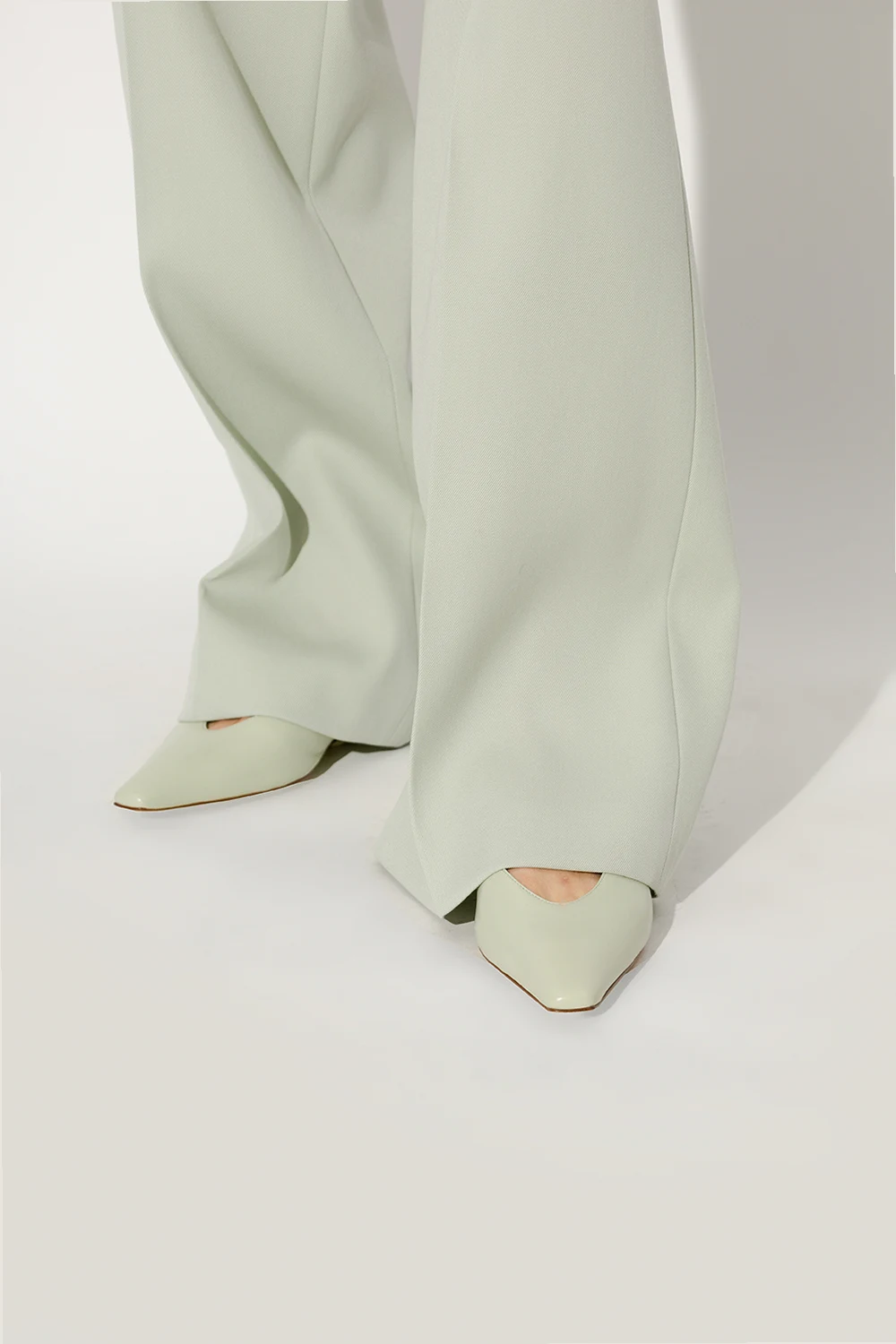 ‘Swing’ leather ballet flats