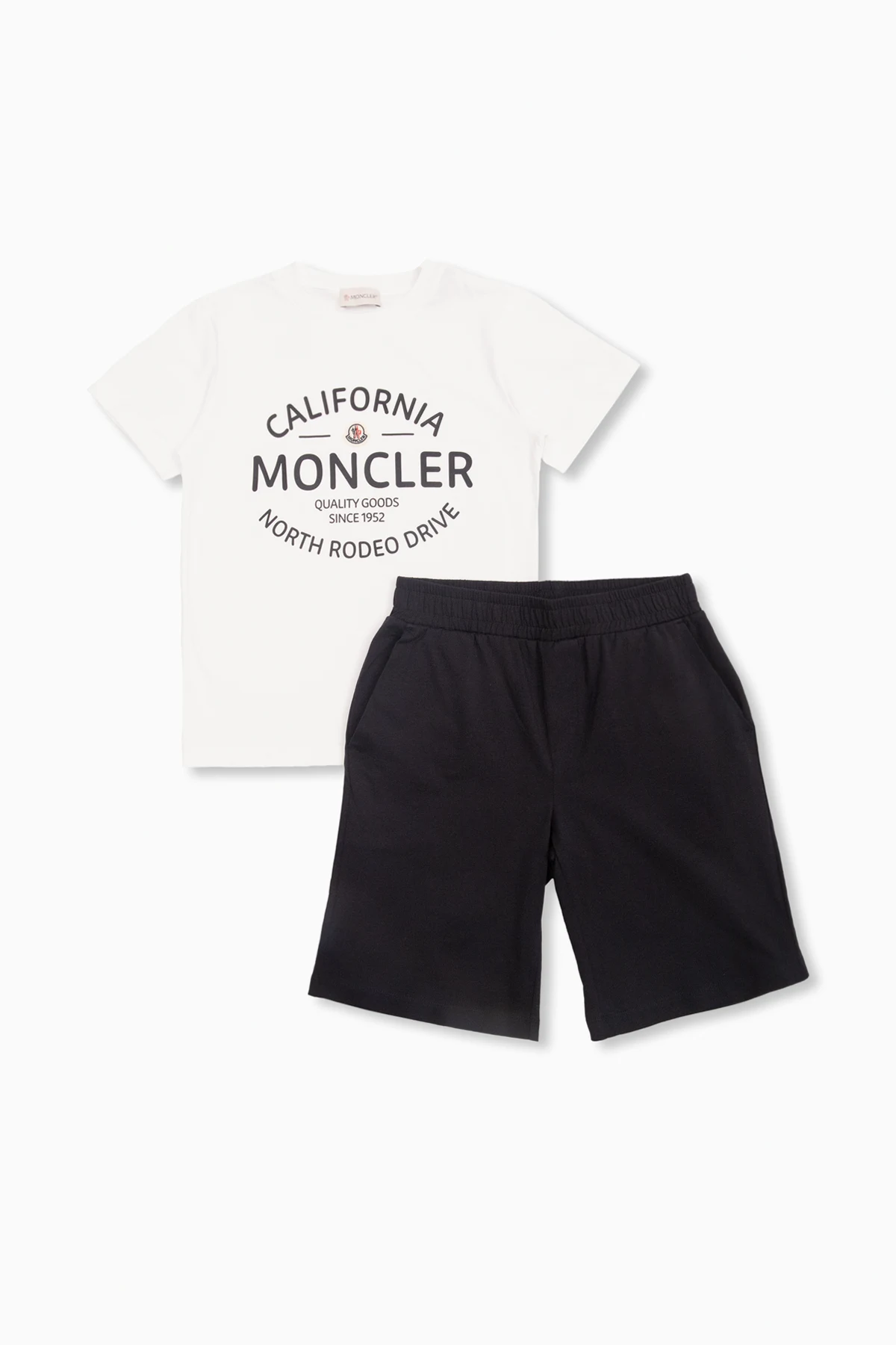Set: T-shirt and Shorts