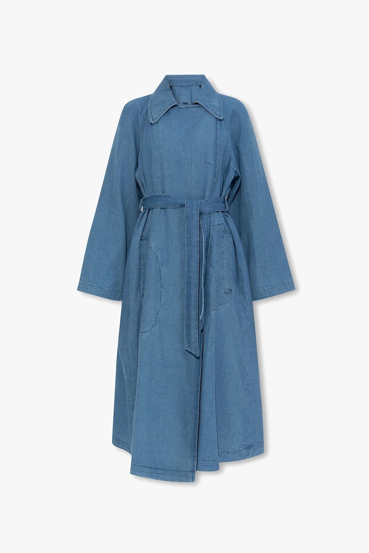 Coat with pockets