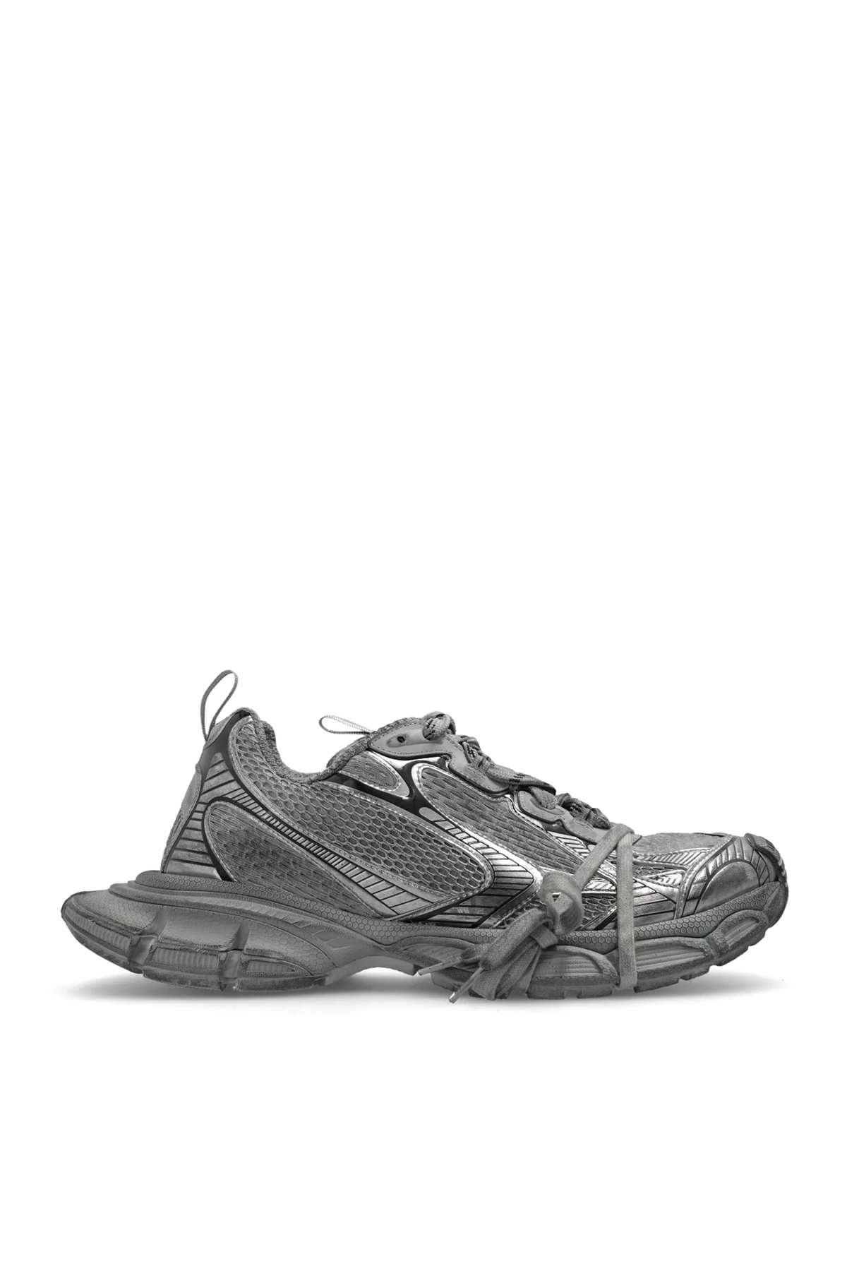 ‘3XL’ lace-up sneakers