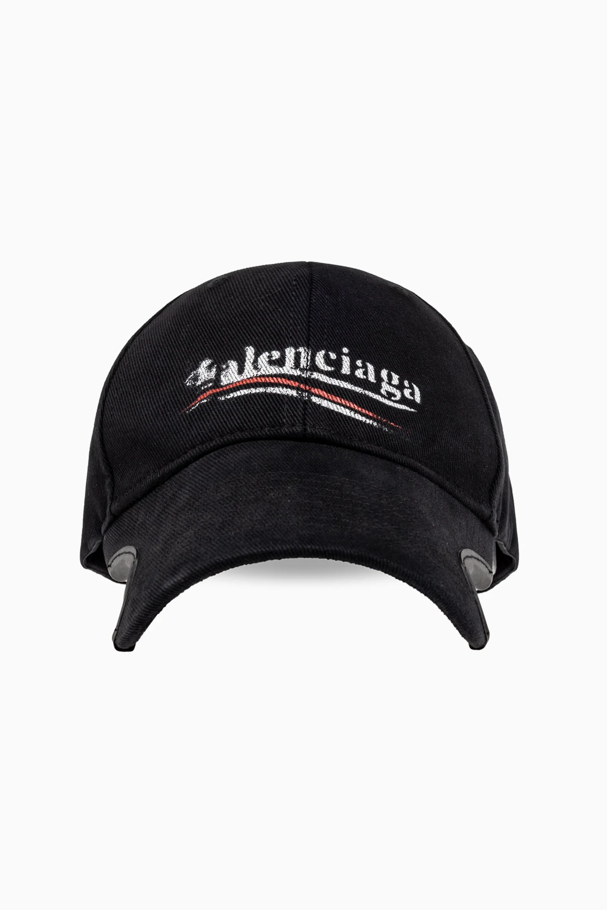 Cap with a visor