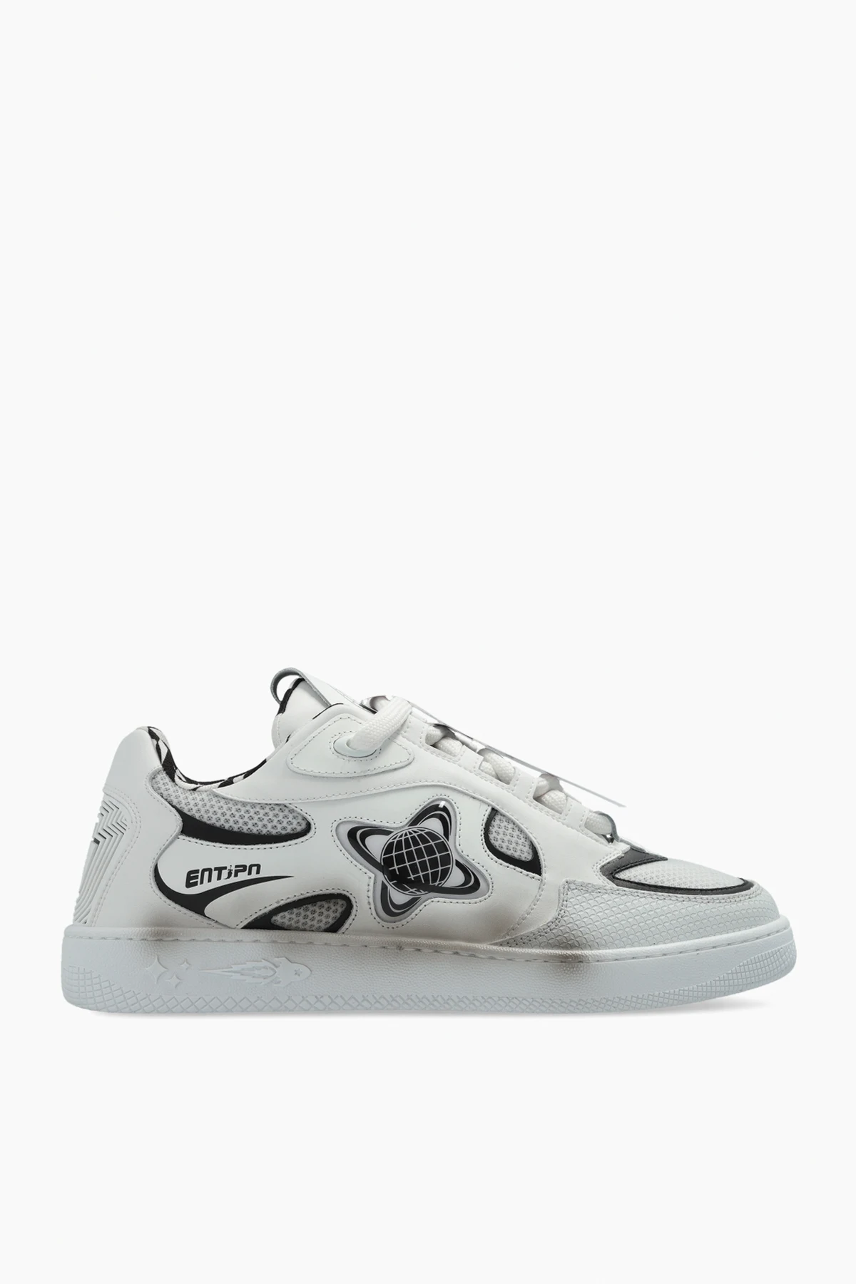‘EJ Egg Skater’ sneakers