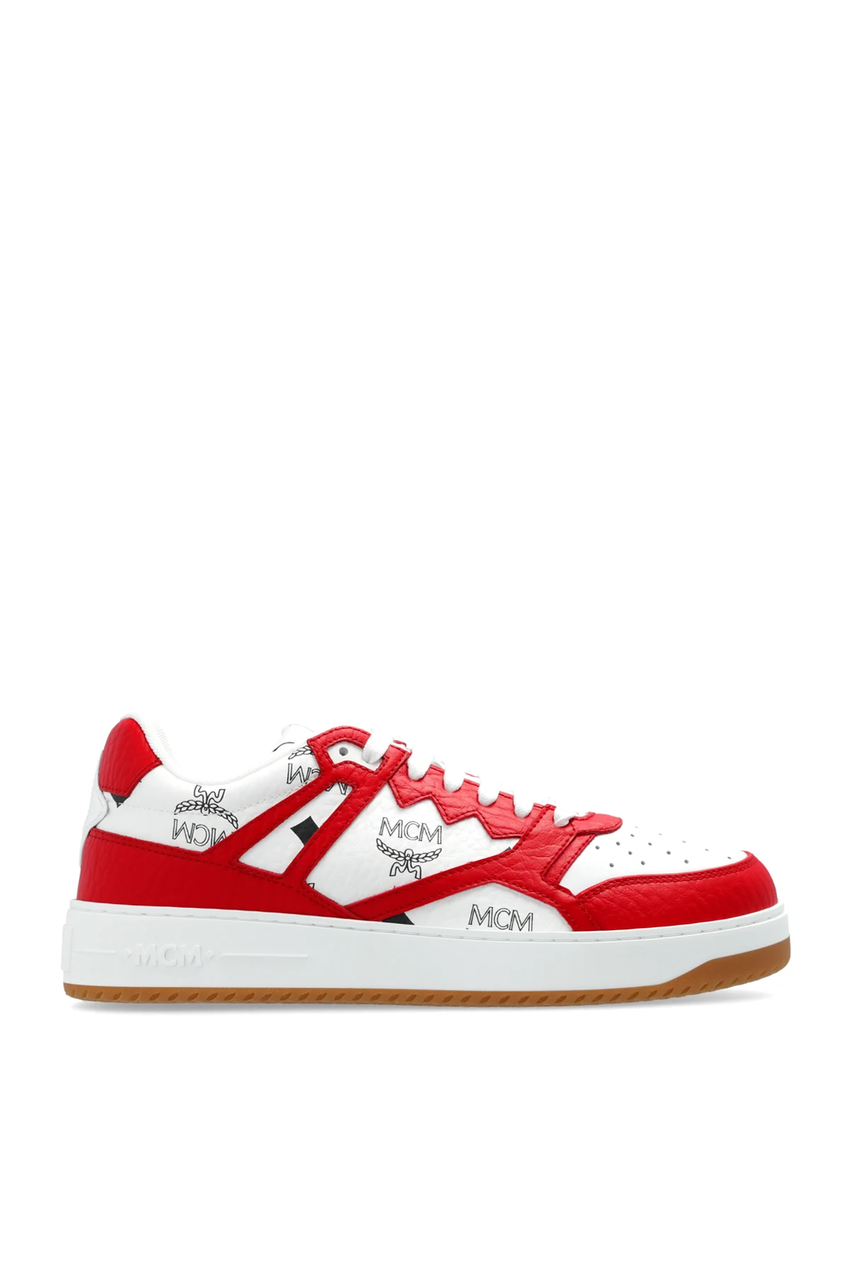 Sport shoes
