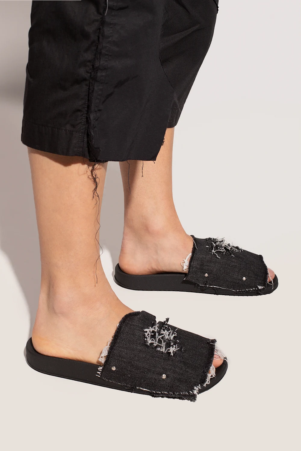 ‘Exclusive for Vitkac’ slides