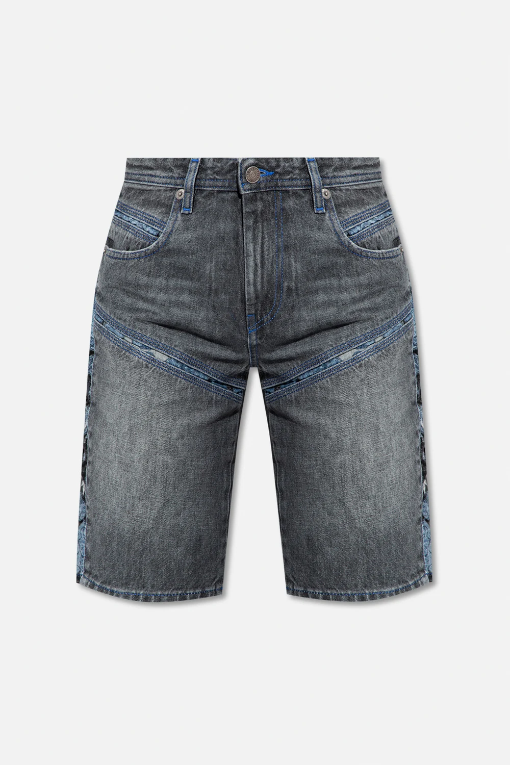 ‘DE-GINNY’ shorts