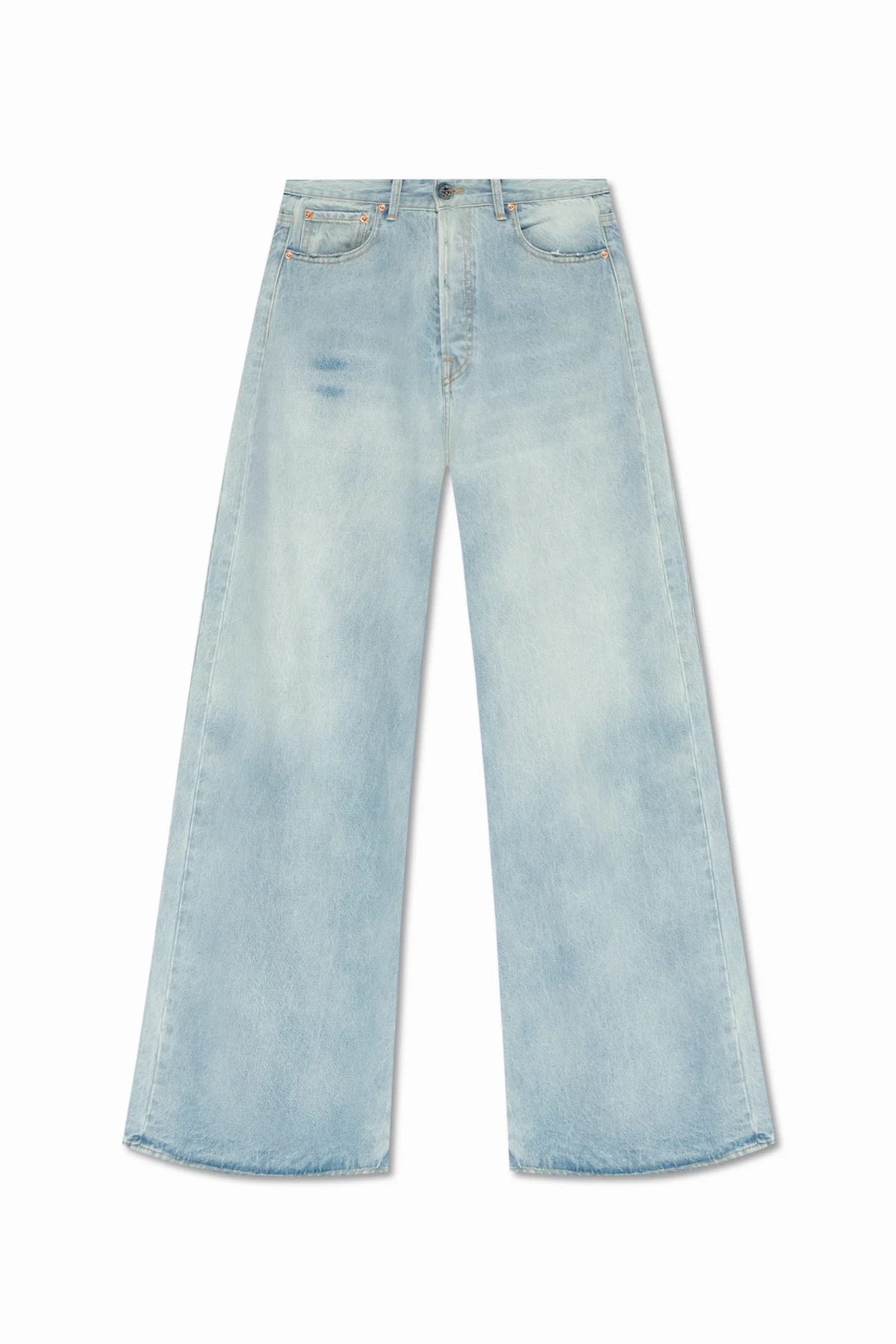 Jeans with wide legs