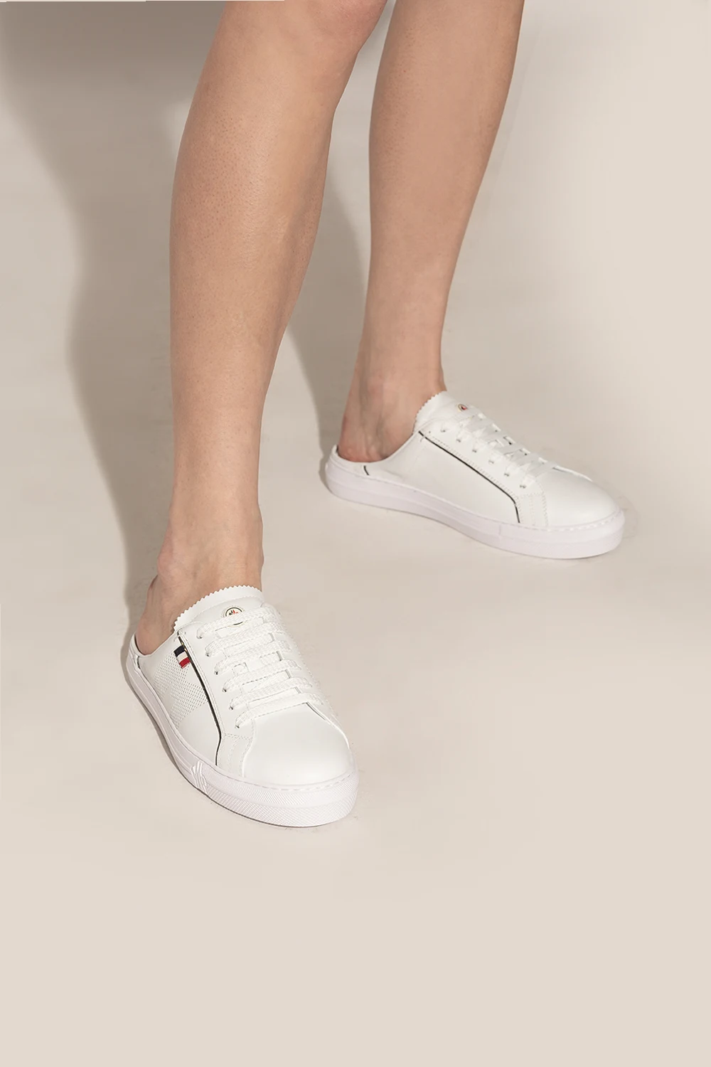 Klapki ‘Ariel Slip’