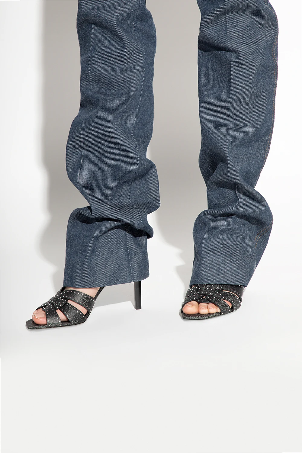 ‘Tribute’ heeled mules