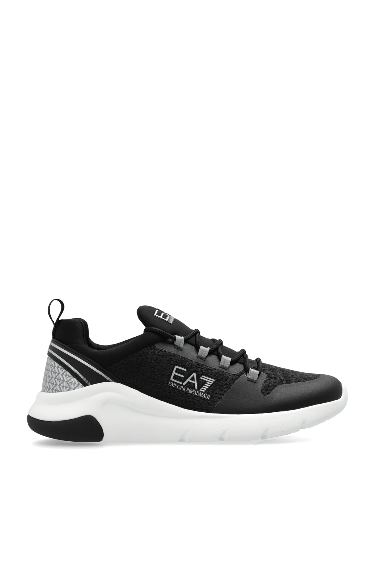 Sportschuhe mit Logo