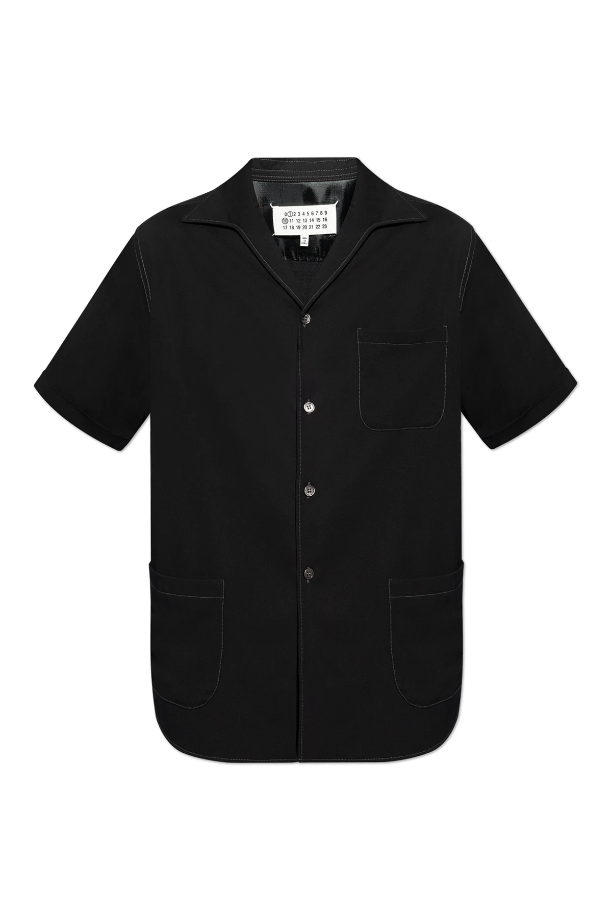 Koszula z kontrastującymi przeszyciami