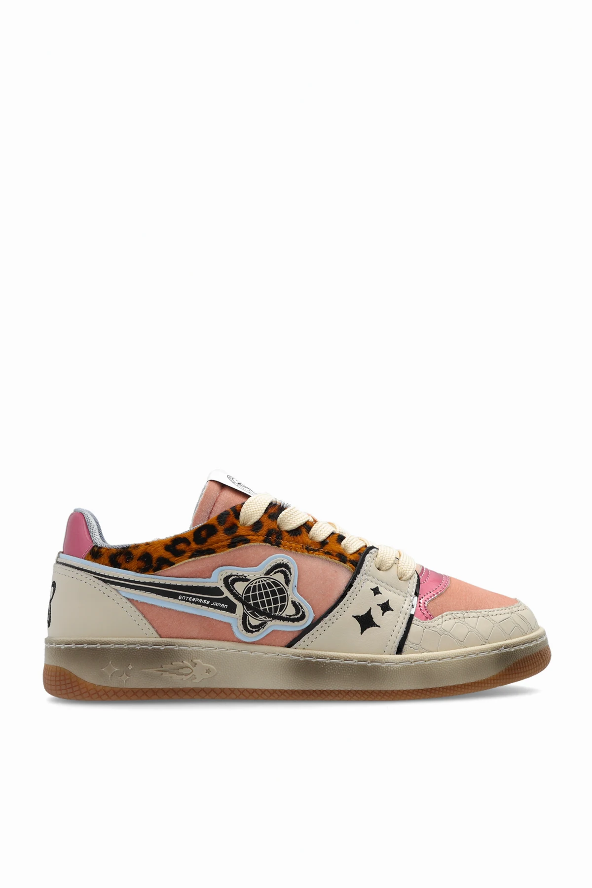 ‘Ej Egg Planet’ sneakers