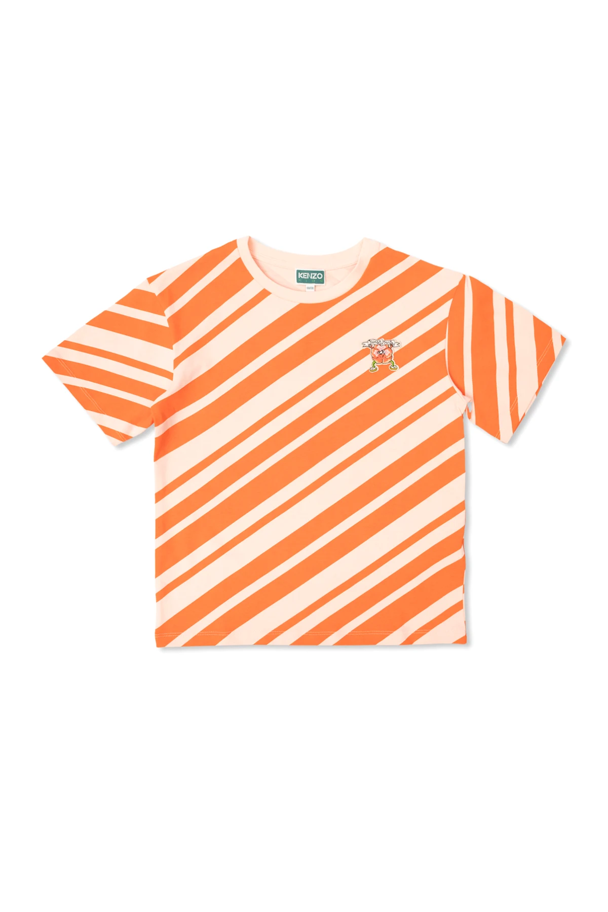 T-Shirt mit einem Aufnäher