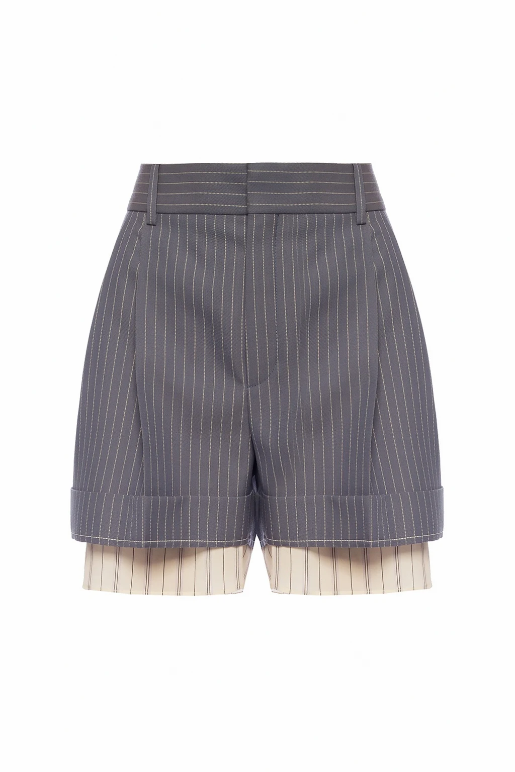 Shorts with tucks