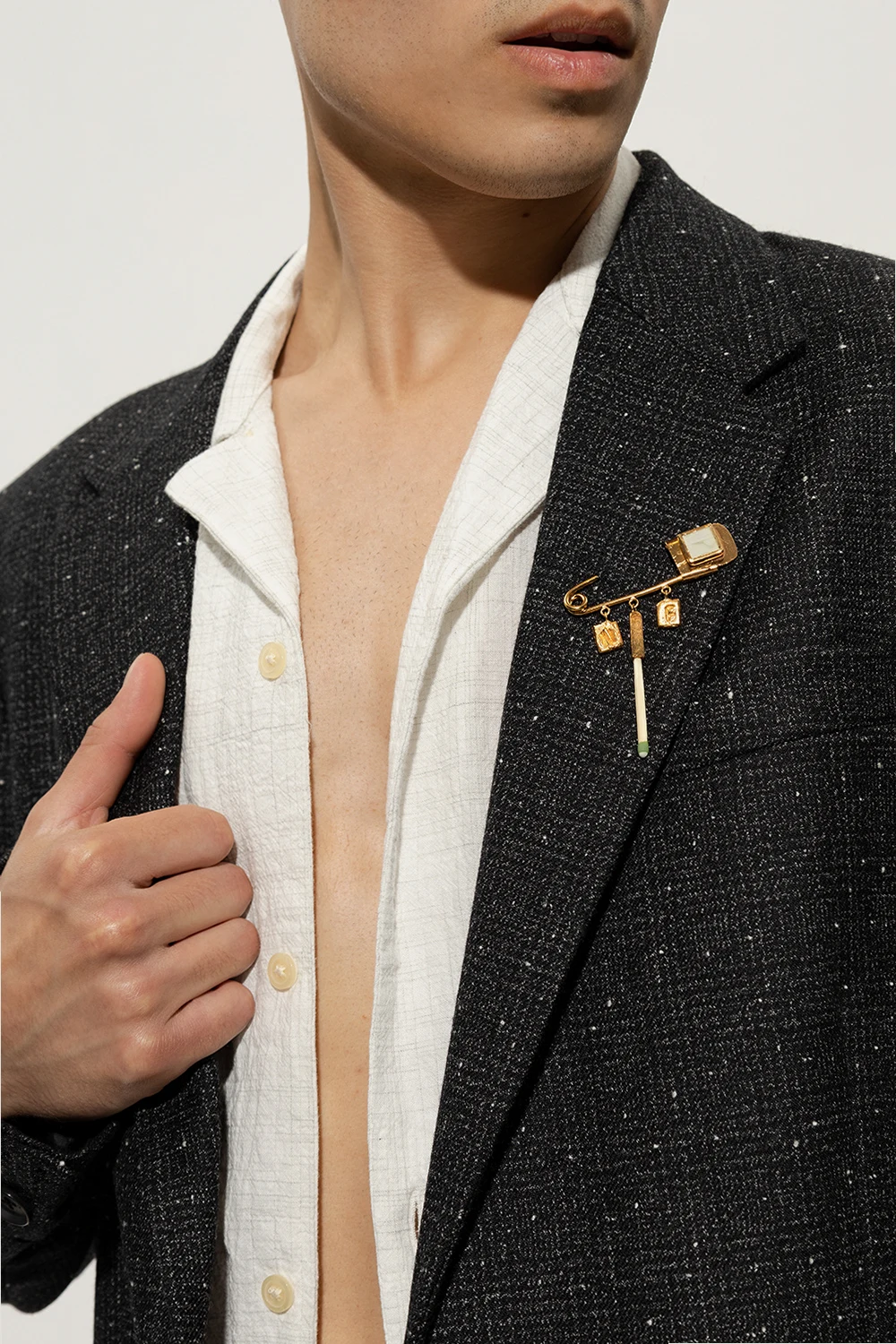 Przypinka z aplikacjami