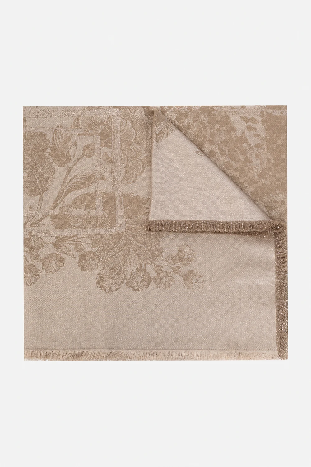 Scarf with lurex threads